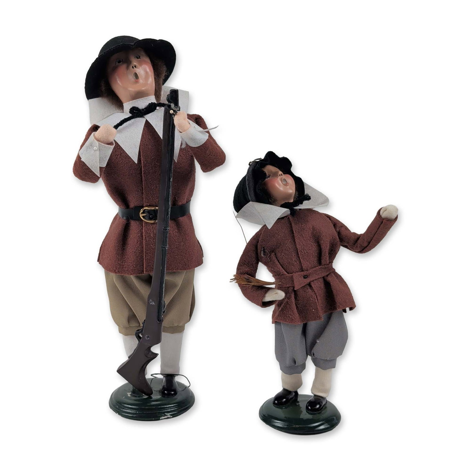 2pc Byers' Choice Pilgrim Caroler Figurines (1 of 5)