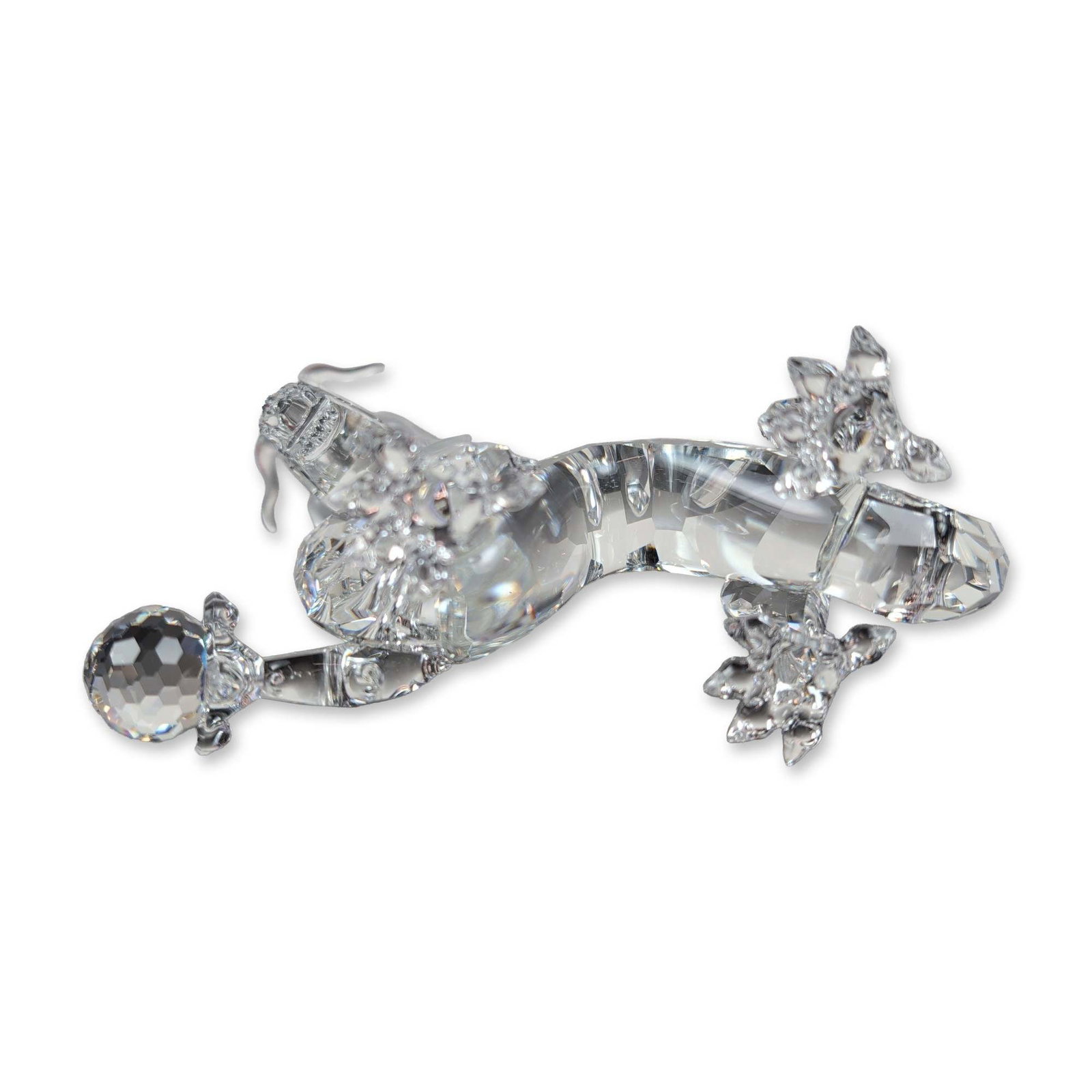 2pc Swarovski SCS 1997 Fabulous Creatures Crystal Dragon with Title Plaque: The Swarovski Crystal Society Annual Edition features a stunning figurine called The Dragon, model number 208398, crafted from faceted and frosted lead crystal. Designed by Gabriele Stamey for the Fab