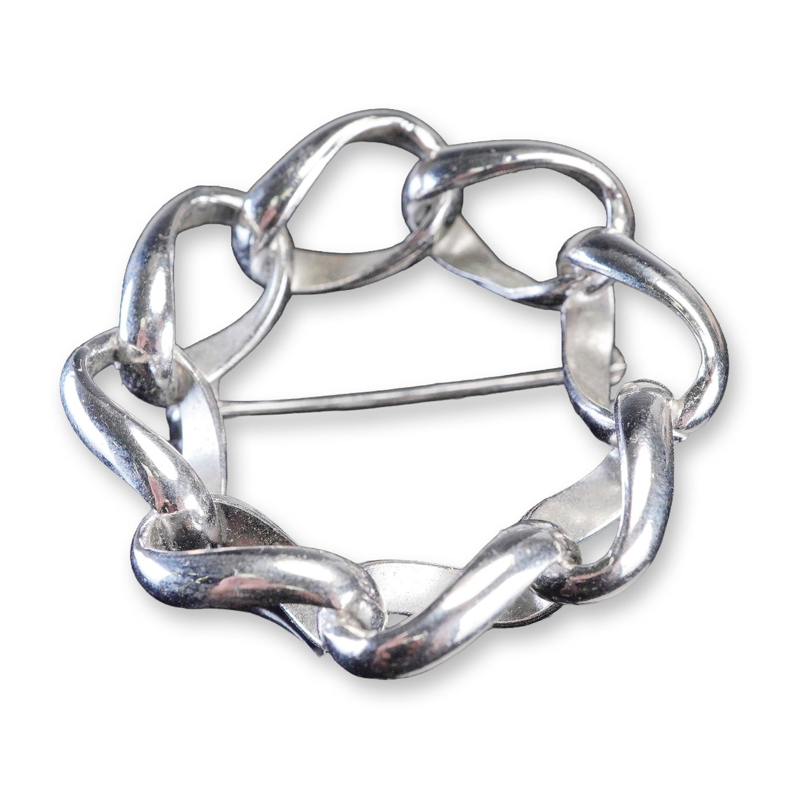 Napier Silver Tone Link Circle Brooch (1 of 4)