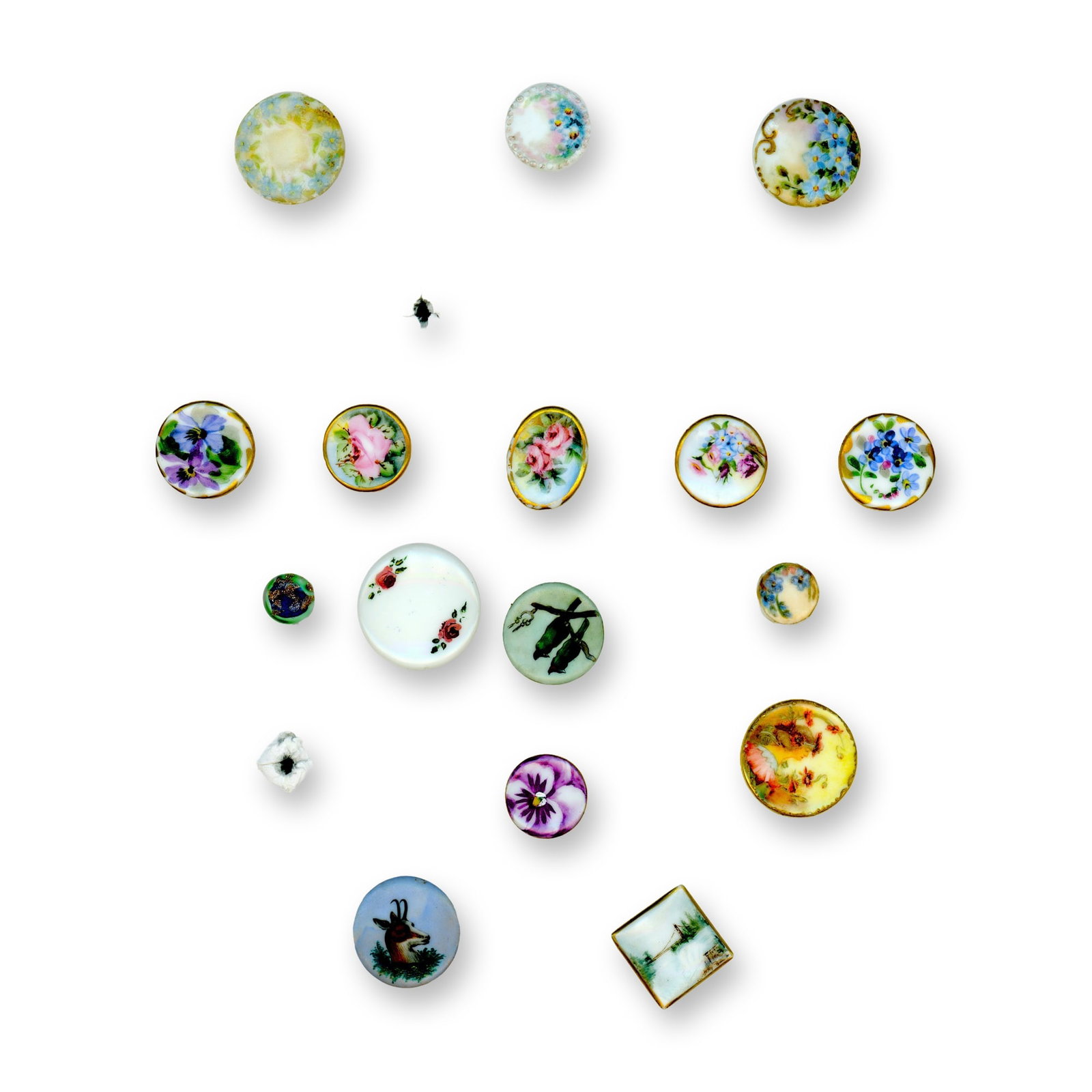 A CARD OF EARLY 20TH CENTURY PORCELAIN BUTTONS (1 of 4)