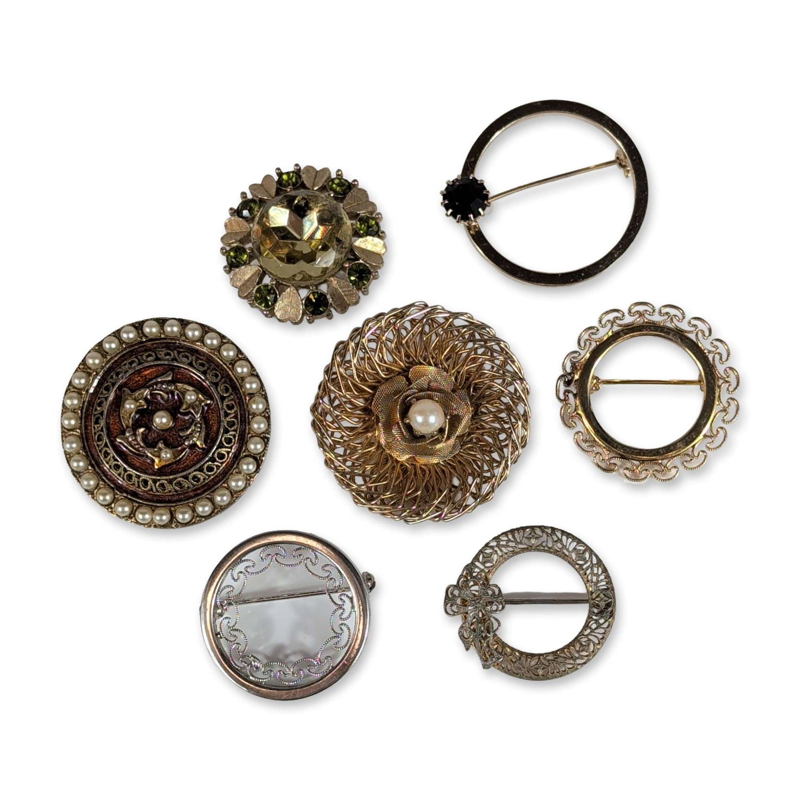 Collection of Seven Vintage Costume Brooches (1 of 3)