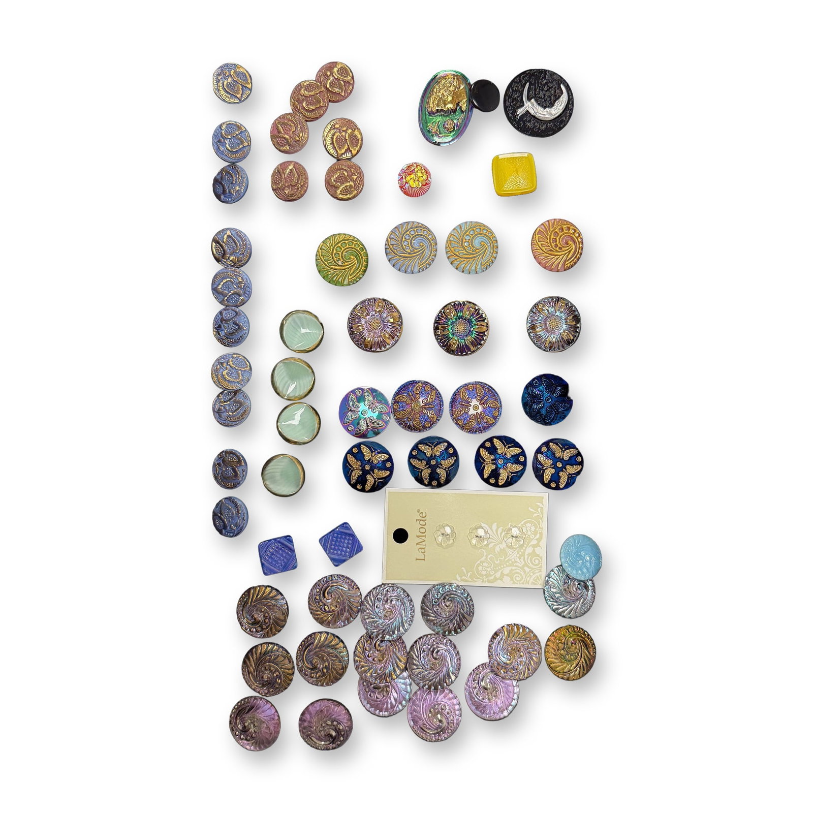 AN ASSORTMENT OF DIVISION THREE GLASS BUTTONS (1 of 9)