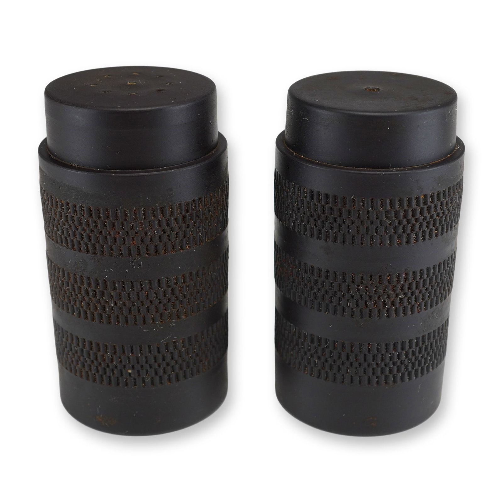 A Pair of Wedgwood Black Basalt Engine-Turned Salt and Pepper Shakers (1 of 3)