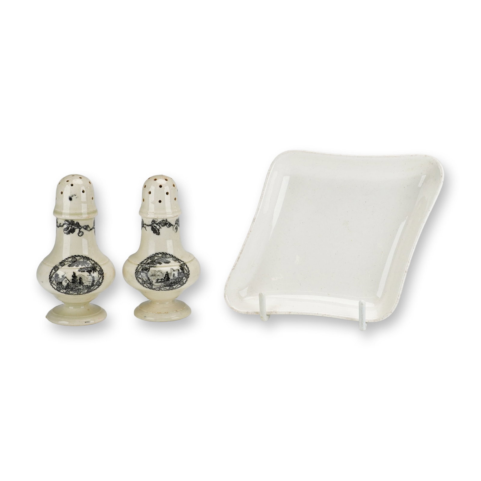3pc Wedgwood Etruria Salt and Pepper Shakers with Tray (1 of 4)