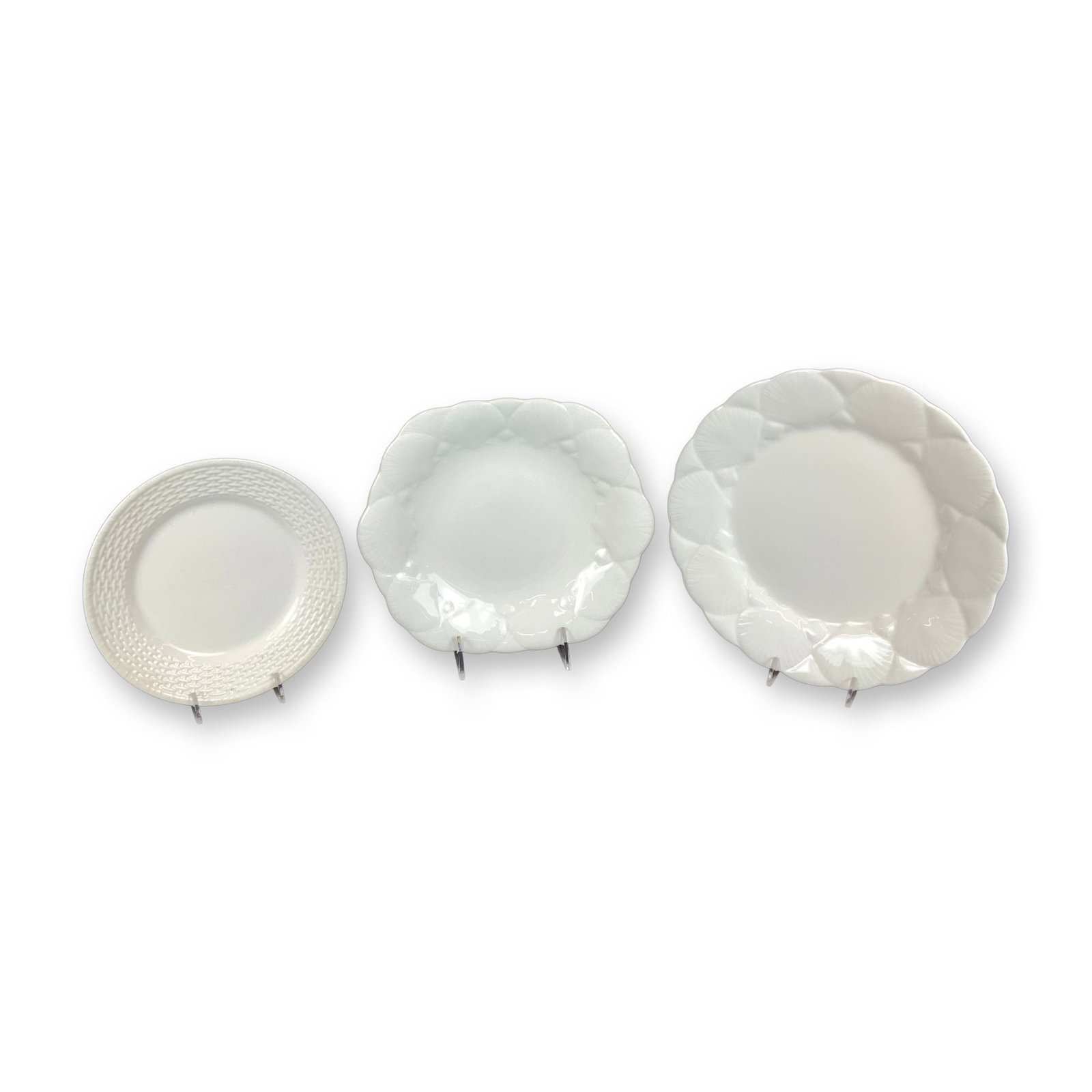 Three Wedgwood Bone China Plates in Oceanside and Nantucket Patterns (1 of 5)