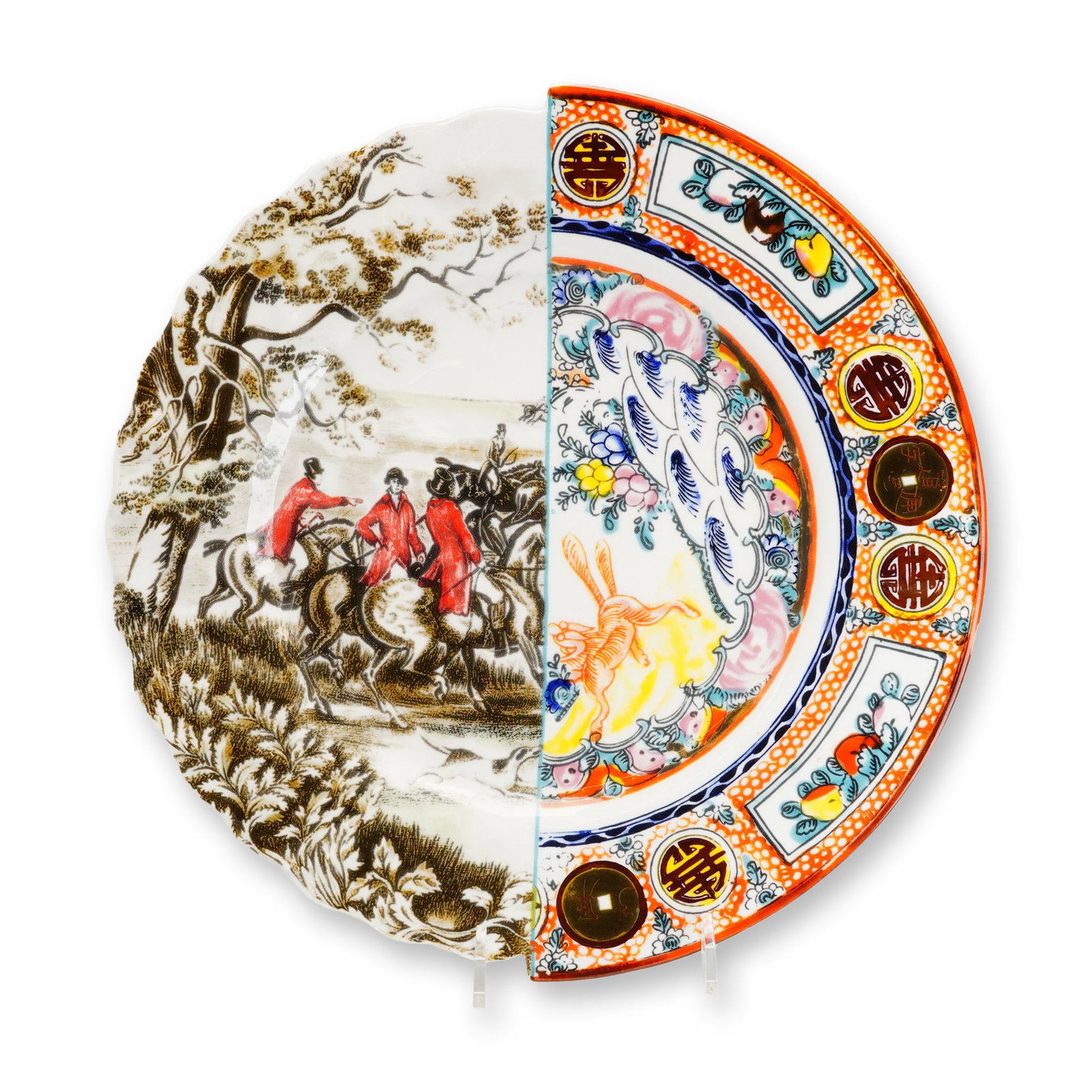 Seletti Hybrid Eusapia Fine Bone China Dinner Plate: Seletti Hybrid Eusapia dinner plate designed by the studio CTRLZAK. This contemporary piece is crafted from fine bone china and belongs to a collection that explores the historical fusion of Western a