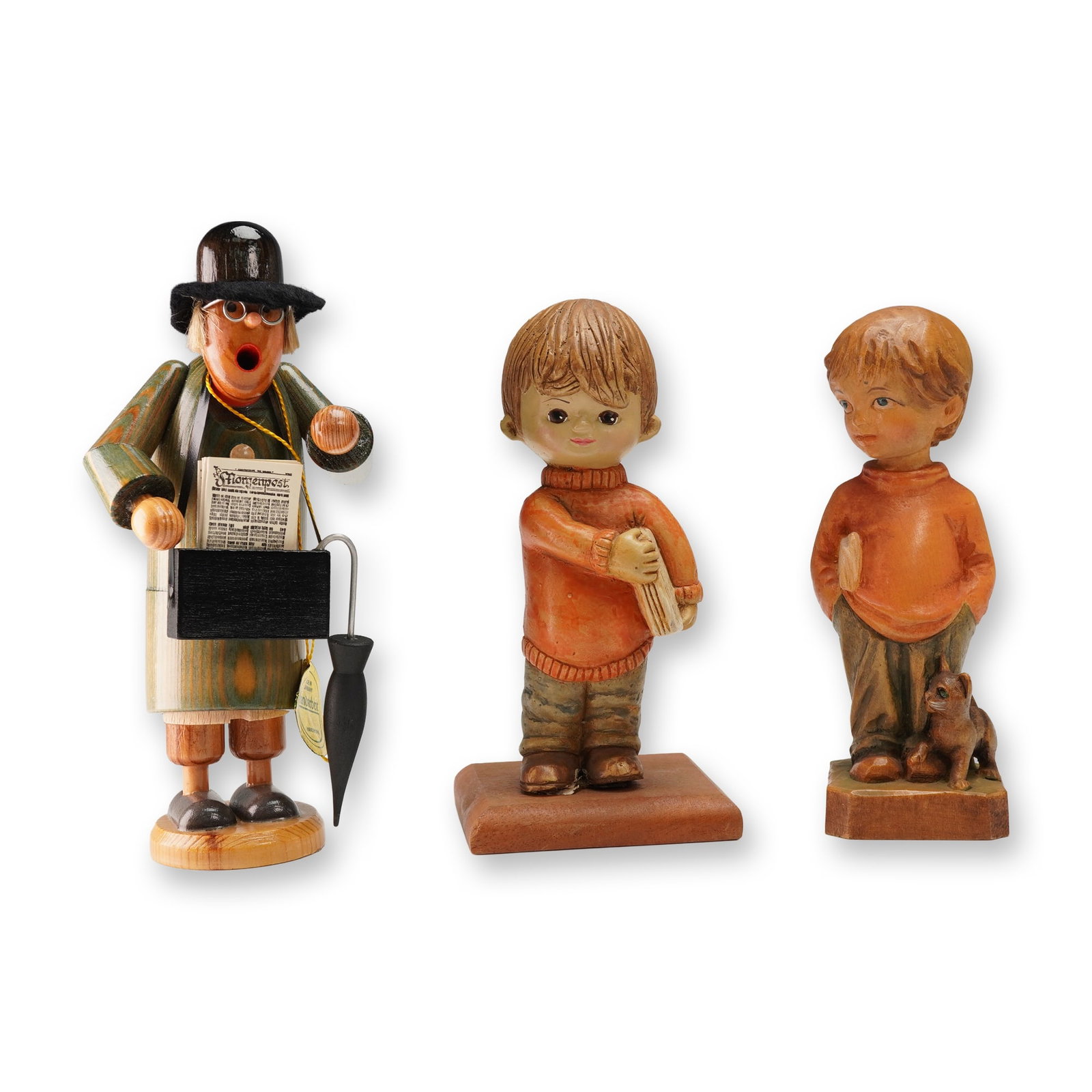 3pc Wooden Newspaper Themed Figurines (1 of 3)