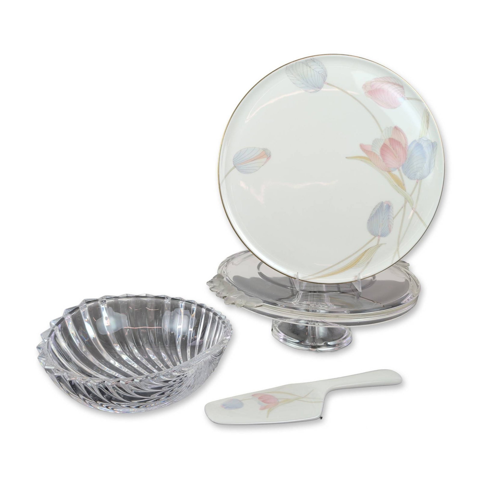 4pc Mikasa Bone China and Glass Tableware: Mikasa Tableware collection in bone china and clear pressed glass, featuring the Swiss Garden pattern. The bone china components consist of a round plate and matching cake server decorated with