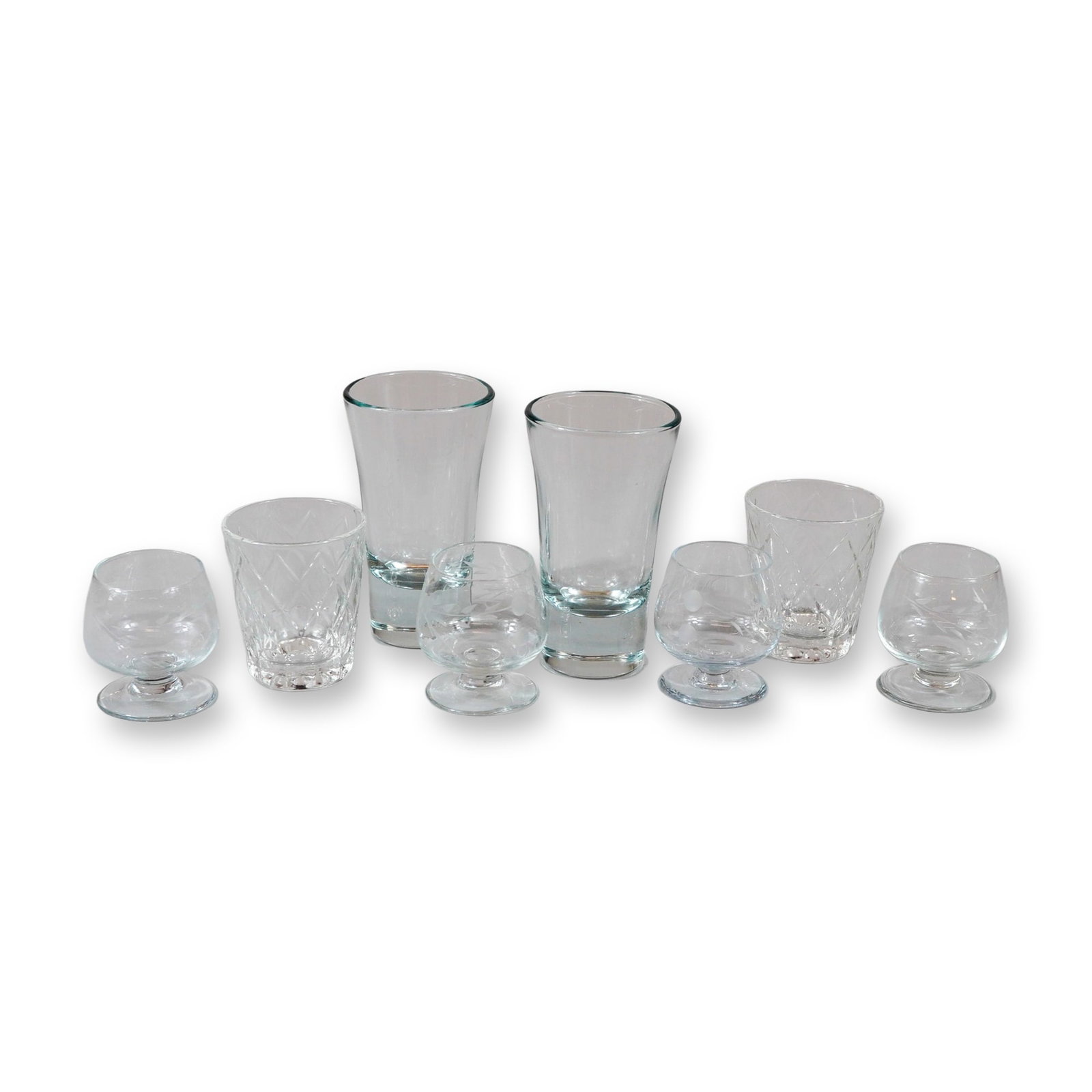 Set of 8 Mixed Miniature Cordial and Shot Glasses (1 of 4)