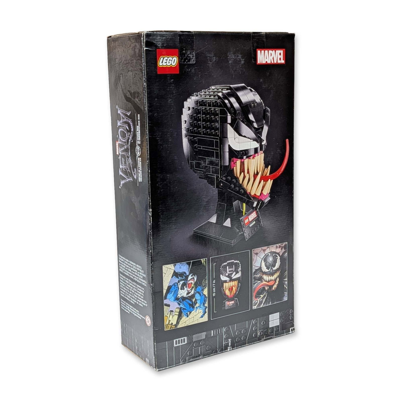 LEGO Marvel Venom 76187 Display Model (1 of 3)