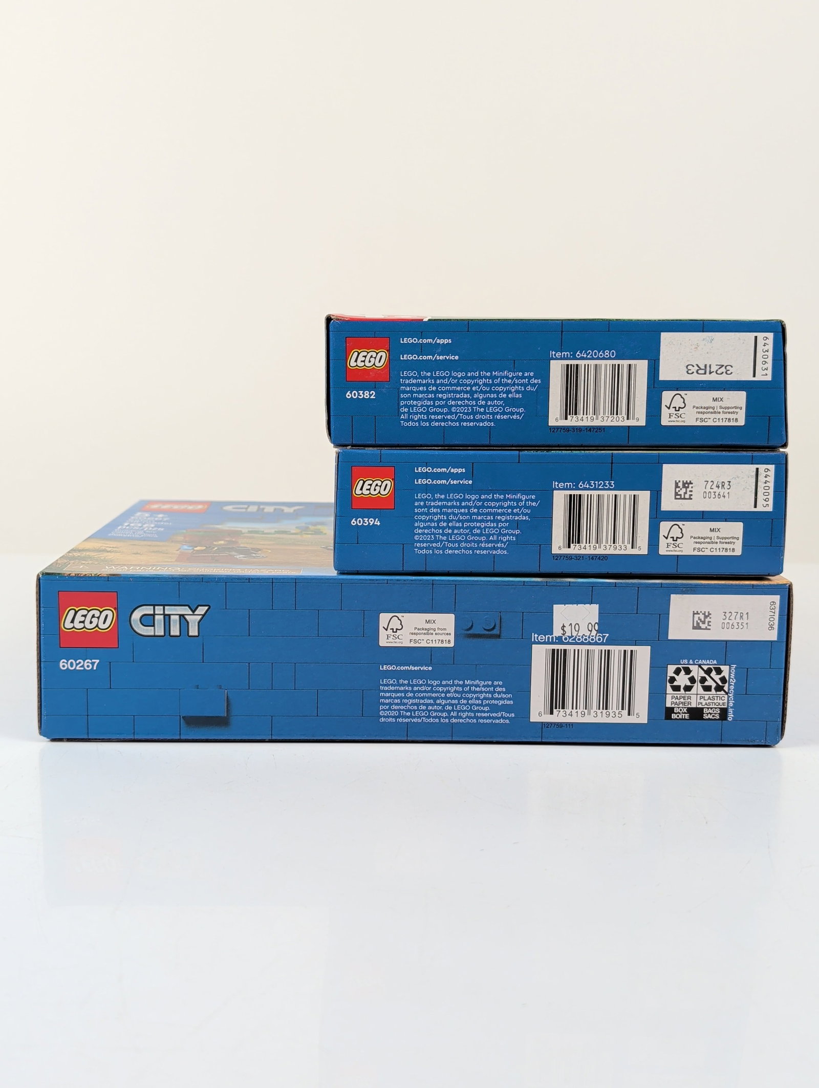 Three LEGO City Wildlife Building Sets - 3