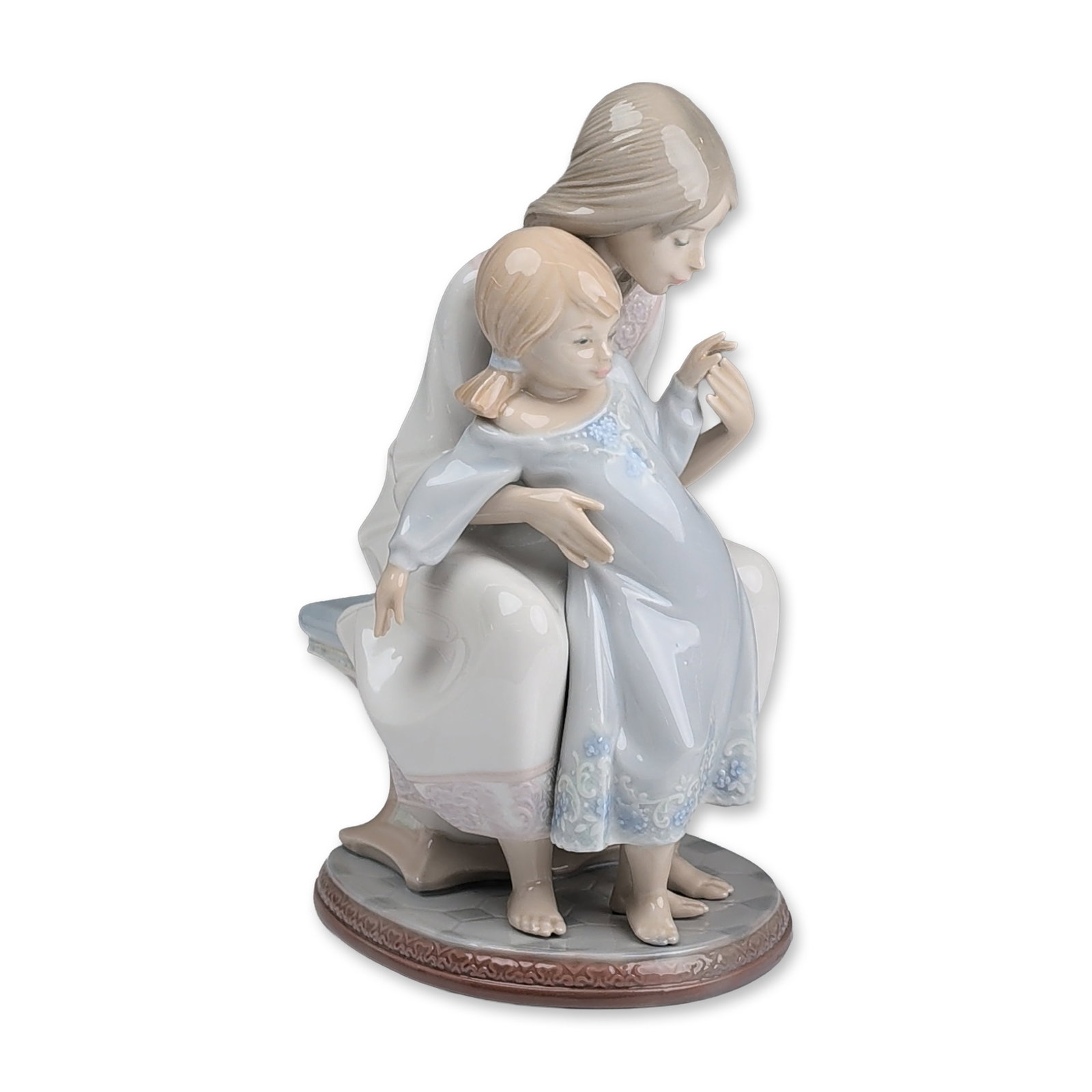 Lladro Porcelain Figurine, Tenderness 01001527 (1 of 5)