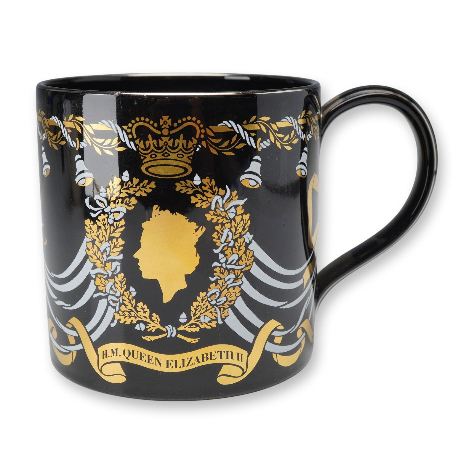 Wedgwood Limited Edition Silver Wedding Anniversary Commemorative Mug: A limited edition ceramic commemoration mug manufactured by Wedgwood of Etruria Barlaston England, designed by Richard Guyatt for the silver wedding anniversary of Queen Elizabeth II and Prince Philip