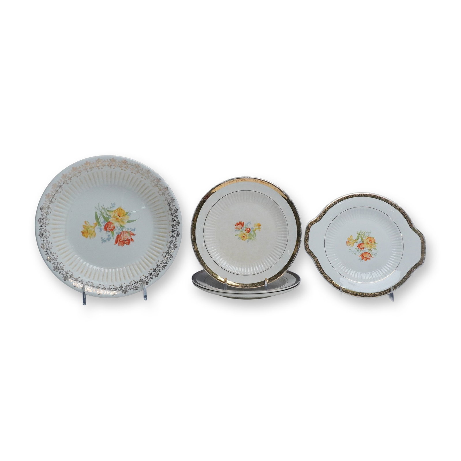 5-Piece Royal China Porcelain Floral Bowl and Plate Set: A collectible highlighting 5-Piece Royal China Porcelain Floral Bowl and Plate Set. 5pc Royal China porcelain dishware set showcasing two distinct patterns: Royal Bouquet Etch Gold and Gold Splendor. 