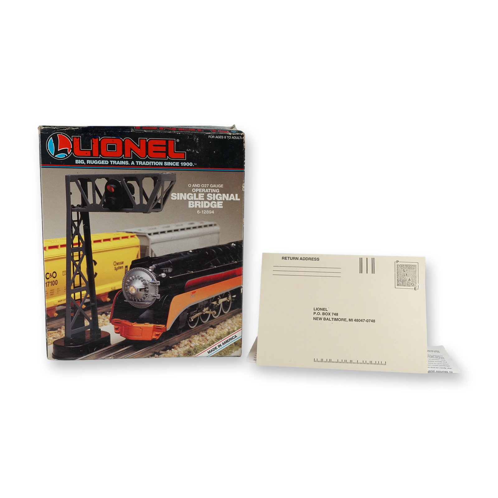 Lionel Train Accessory, Single Signal Bridge 6-12894: Lionel O and O27 gauge operating single signal bridge accessory, model 6-12894. Packaged in original Lionel box featuring bold branding and an illustrated scene with a Southern Pacific Daylight