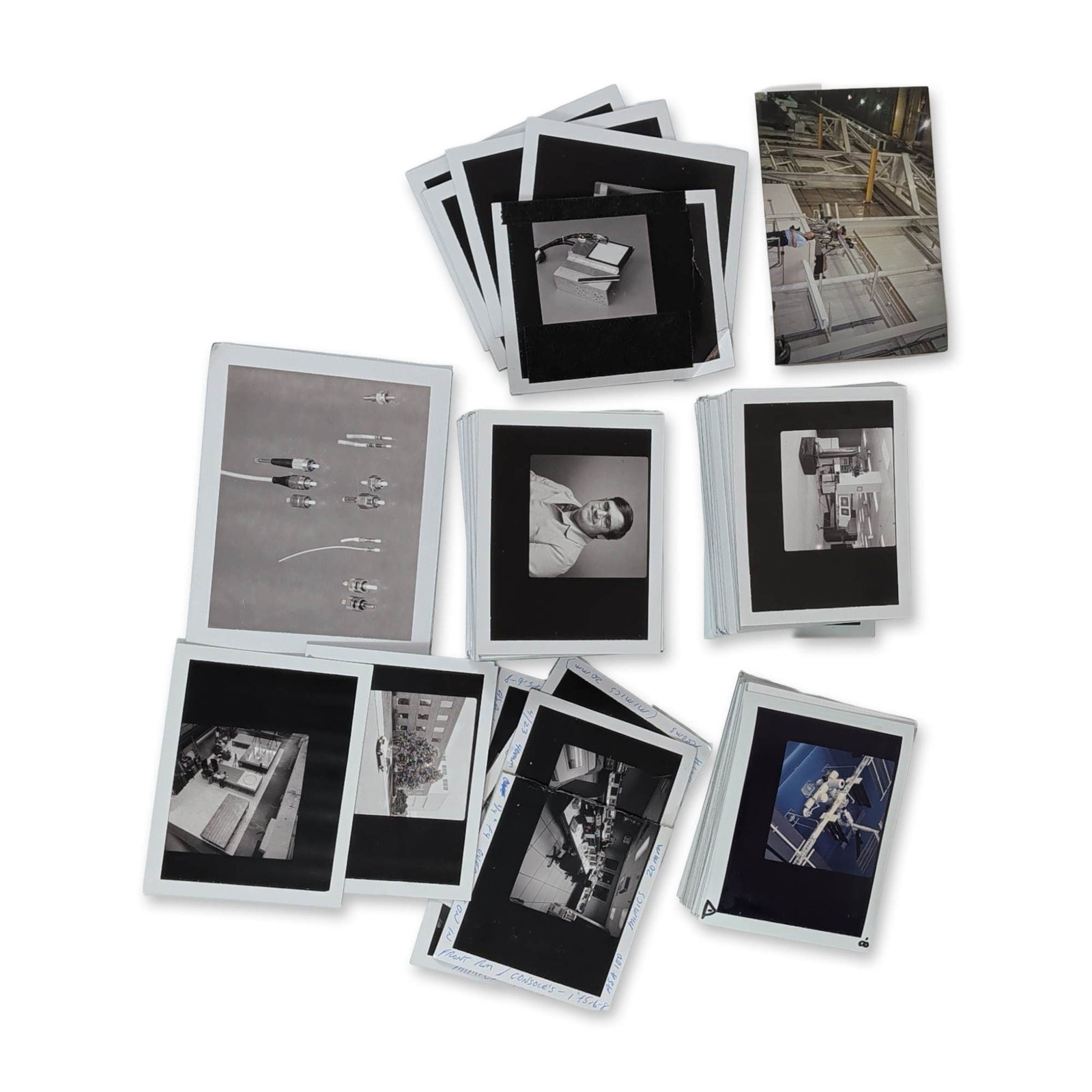 250+ Collection of Vintage NASA Polaroid Photographs, Workers, Equipment, and Facilities (1 of 5)