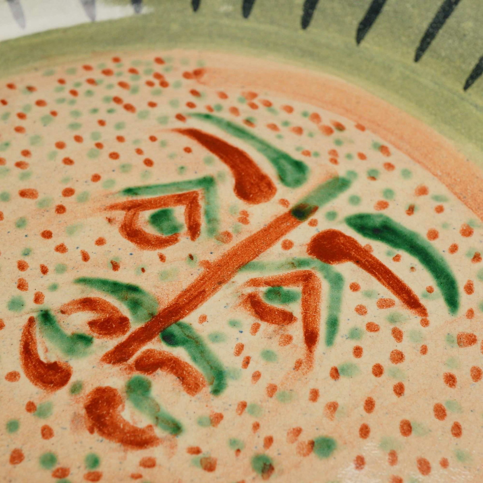 Three Picasso-Inspired Earthenware Plates - 4