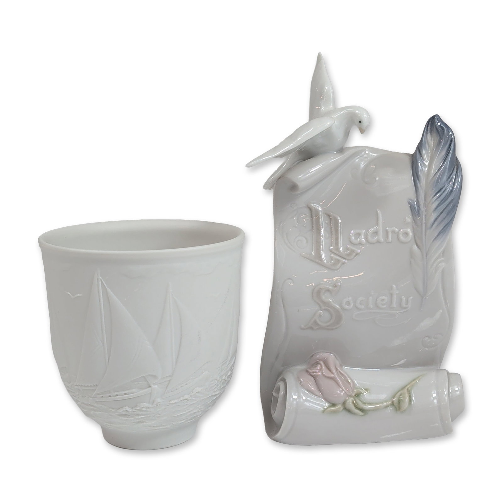 2pc Lladro Porcelain Collectors Society Plaque and Votive (1 of 4)
