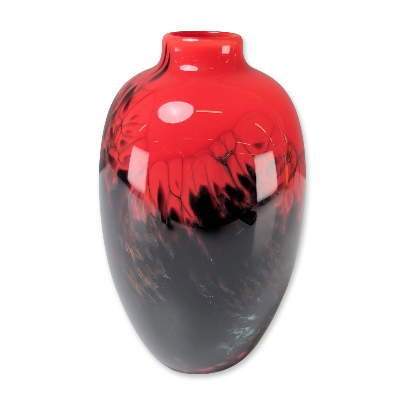 Hugh Jenkins and Stephanie Ross Hawaii Art Glass Vase: Hugh Jenkins and Stephanie Ross for Big Island Glass. Hand-blown art glass vase in an ovoid form from the Lava series. The vessel features a striking transition from opaque red at the rim and shoulder