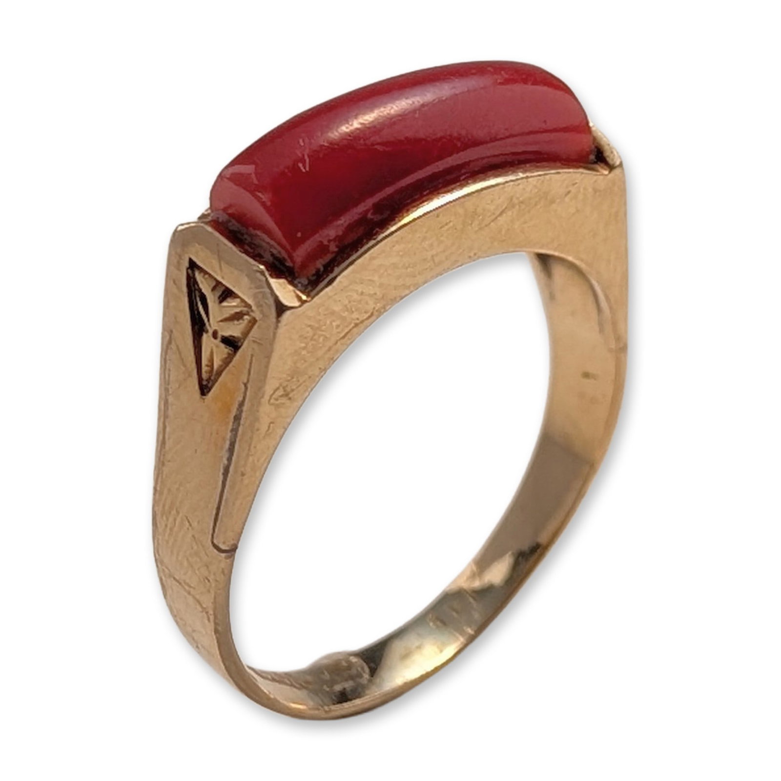 Mid-Century 14K Yellow Gold and Red Coral Ring: Mid-century style fashion ring in 14 karat yellow gold, featuring a rectangular barrel-cut cabochon of red coral flush-set within a rectangular box setting. The mounting is constructed with wide taper