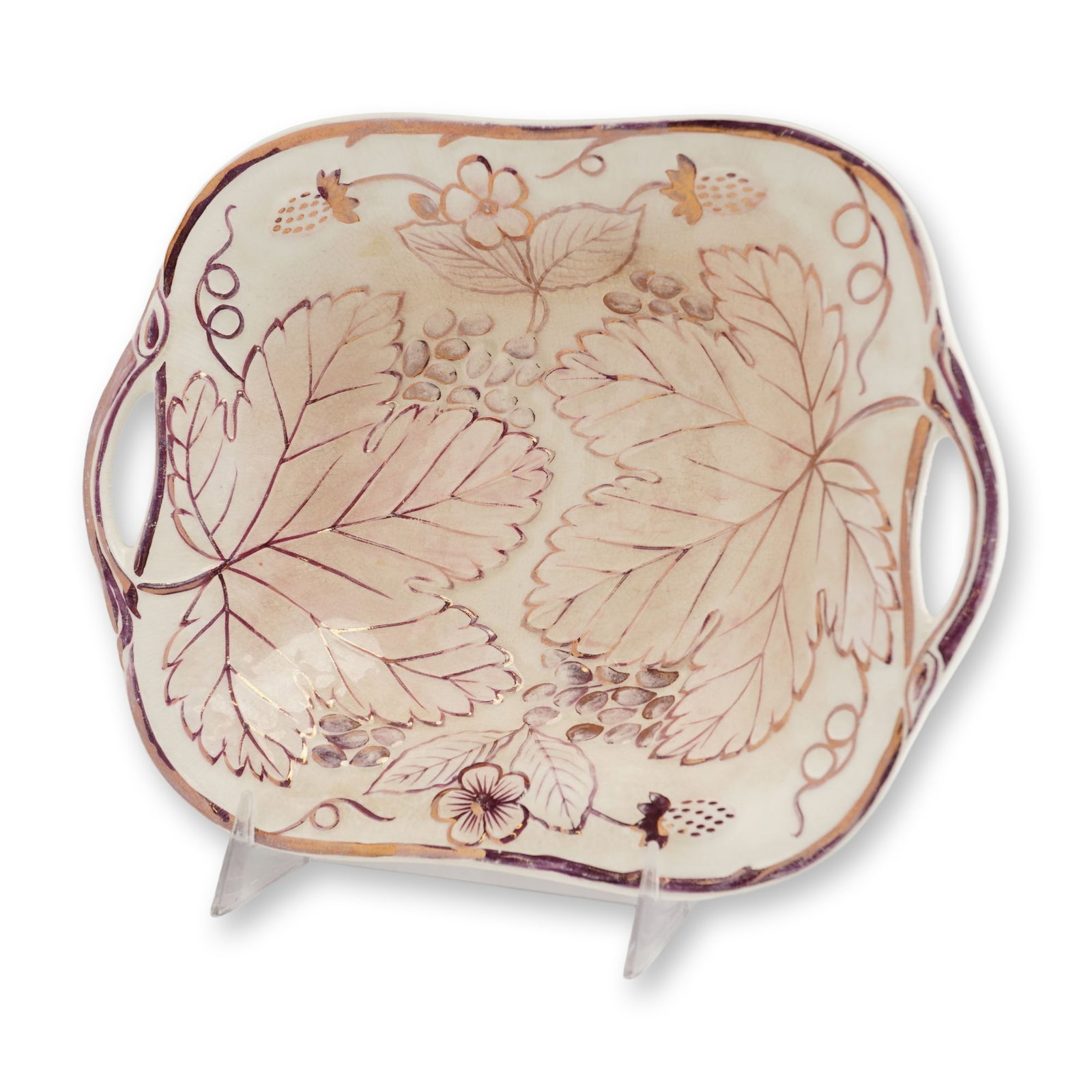 Wedgwood Strawberry and Grape Handled Dish (1 of 3)