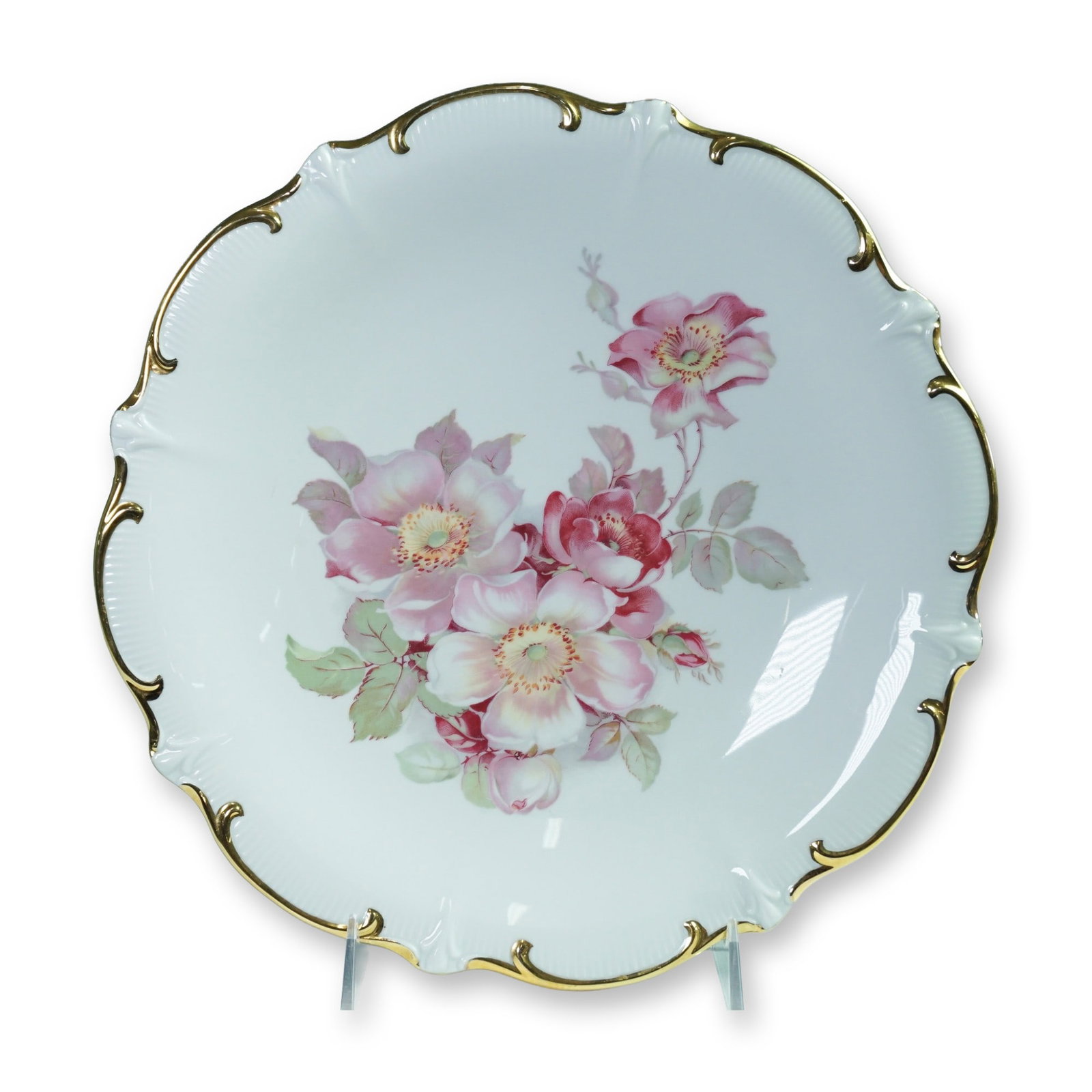 Schumann Arzberg Bavaria Wild Rose Charger for Golden Crown E&R (1 of 4)