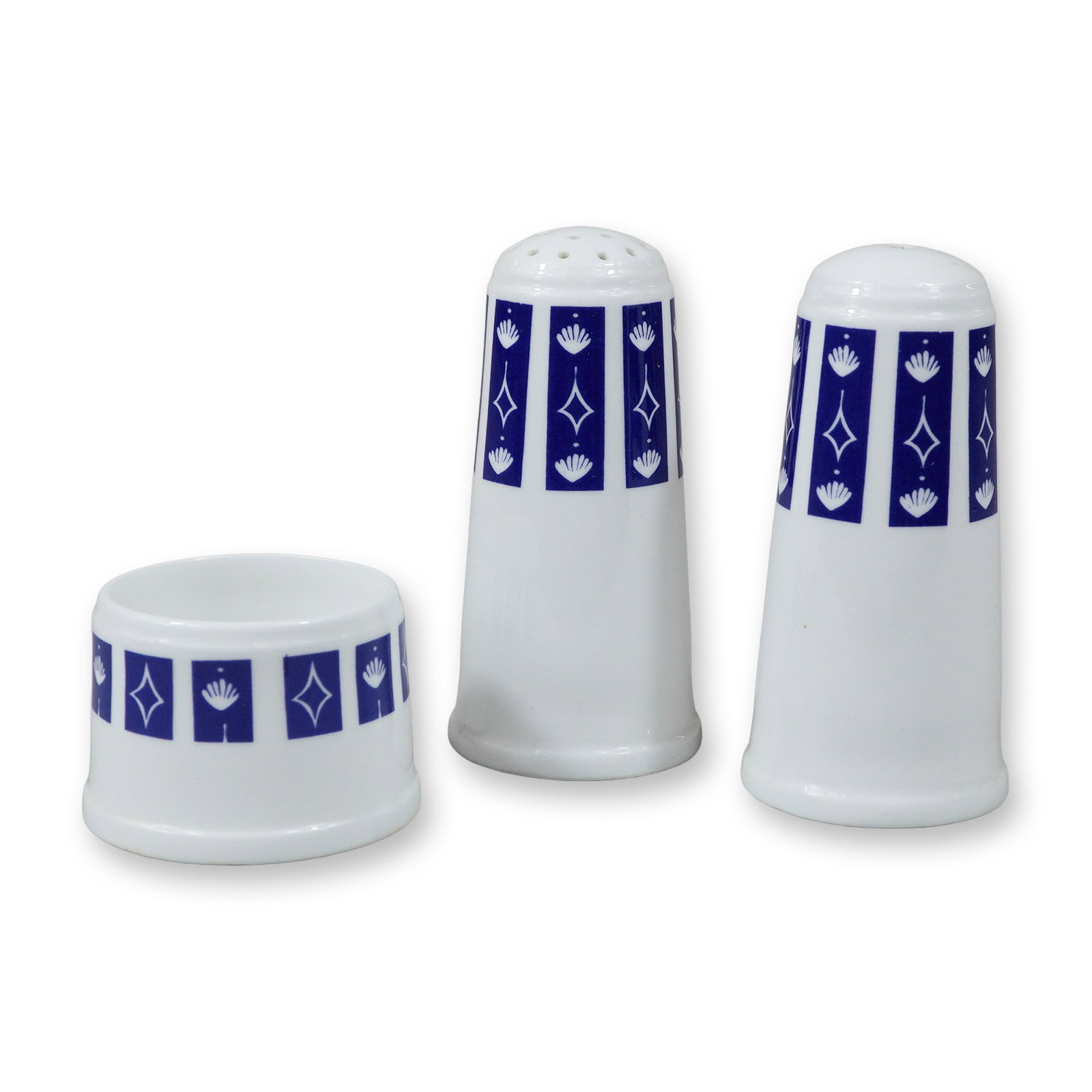 Three-Piece Susie Cooper Fine Bone China Condiment Set in Mercury Pattern: This fine bone china condiment set consists of three pieces, including a salt shaker, a pepper shaker, and an open salt cellar. The set features the Mercury pattern (C2104) designed by Susie Cooper. T