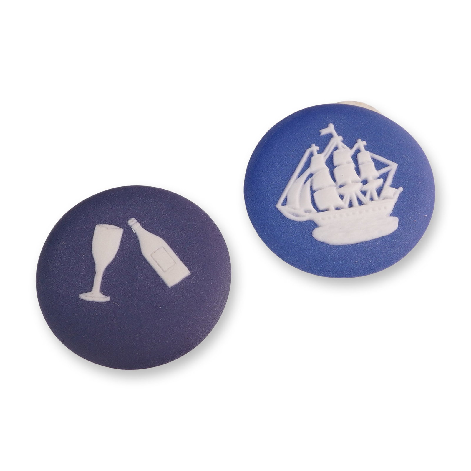 Two Wedgwood Jasperware Circular Plaques (1 of 3)