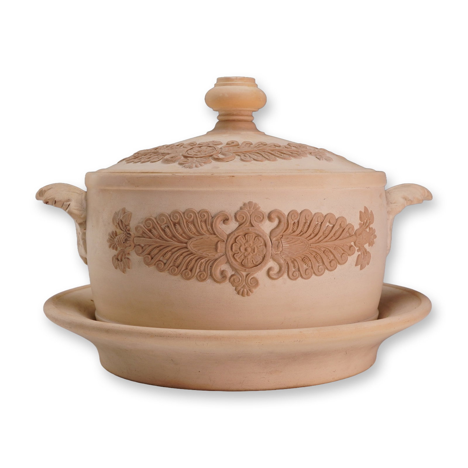 Wedgwood Style English Neoclassical Caneware Lidded Tureen with Affixed Plate: This set is an English dry-bodied stoneware tureen with its original lid and matching stand, produced in a buff-colored material known as caneware or bamboo ware. The set reflects the cream and tan ja