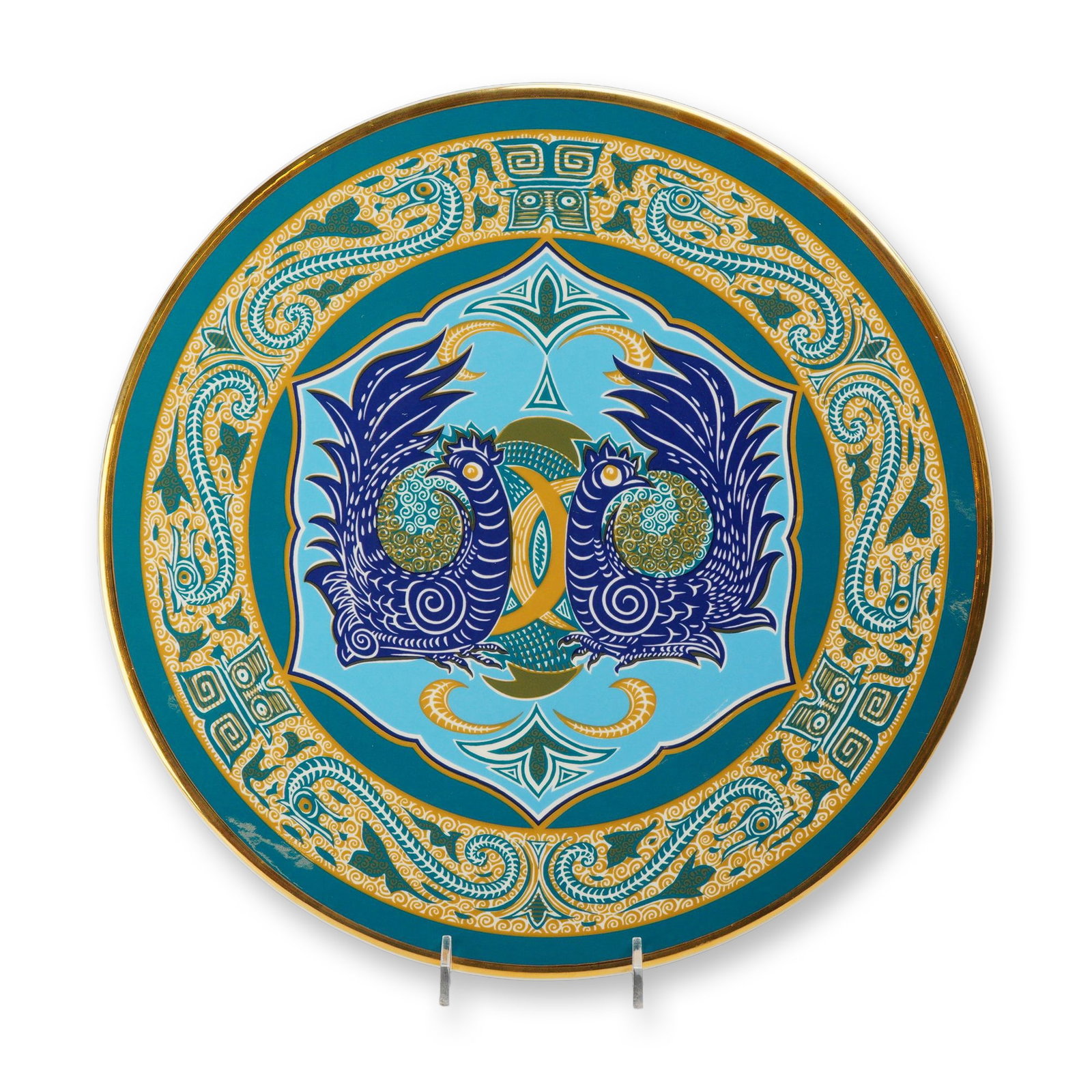 Wedgwood Susie Cooper Centenary Collection Chou Dynasty Limited Edition Earthenware Charger: A large decorative earthenware charger from the Susie Cooper Centenary Collection (1902??"2002), manufactured by Wedgwood. This piece features the Chou Dynasty pattern, which is inspired by ancient Ch