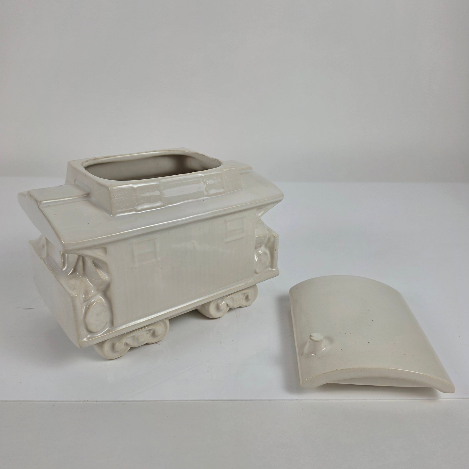 McCoy Ceramic Cookie Special Train Jar - 4