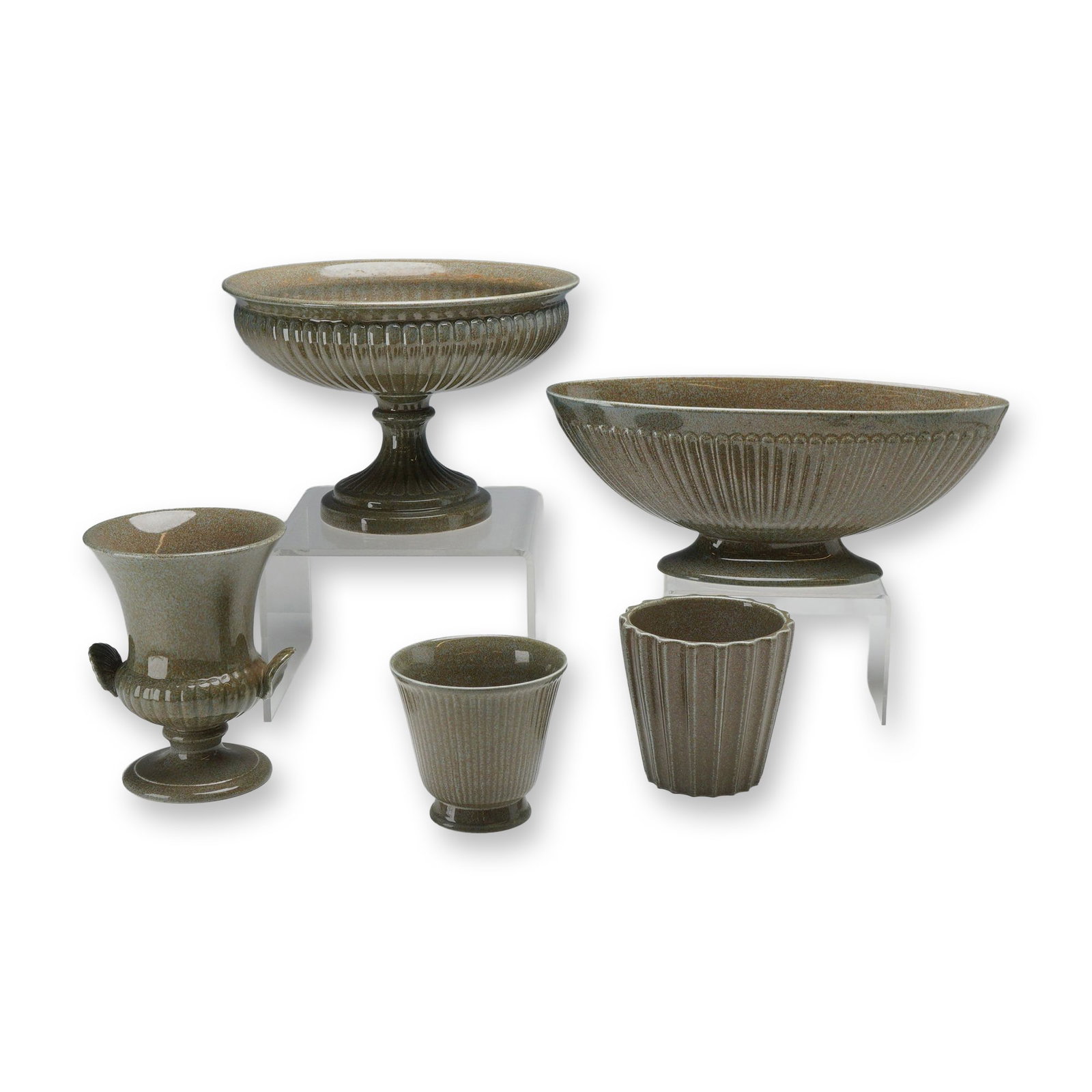 5pc Wedgwood Ceramic Vessels ca. 1965: 1 compote bowl, 1 oval bowl, 1 footed urn, and 2 cups (1 of 3)