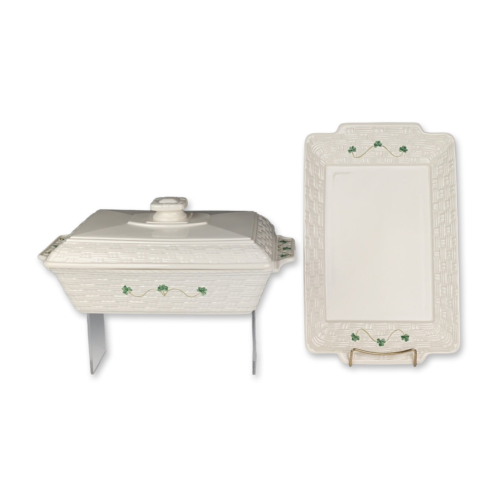 2pc Belleek Ireland Everyday Shamrock Ceramic Covered Casserole and Tray: Two-piece serving set in oven-to-table ceramic, featuring a molded basketweave texture with hand-painted green shamrock and vine decoration finished in a clear gloss glaze. The set includes a rectangu
