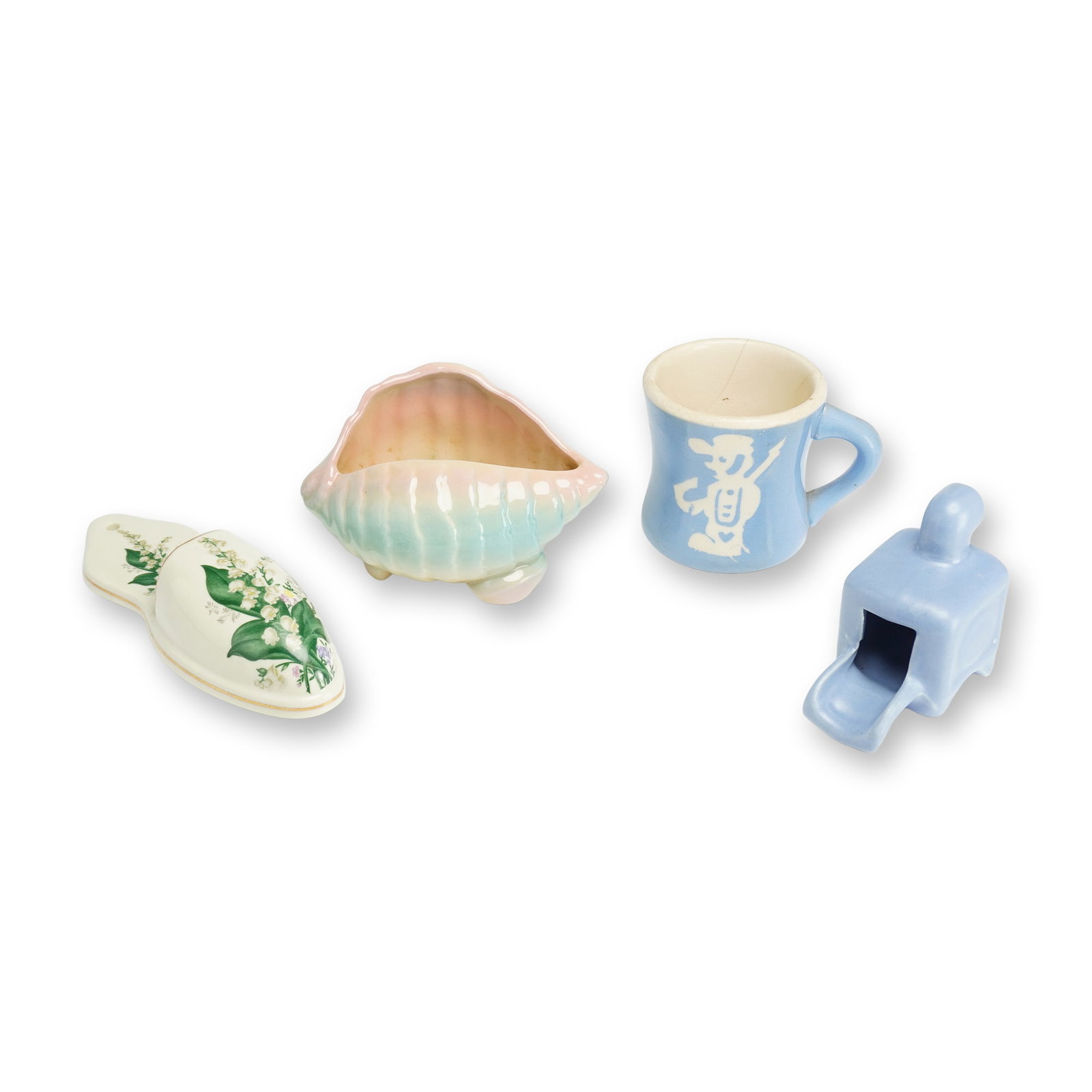 4pc Ceramic Seashell, Mug, Shoe Wall Hook, and Woodstove Ash Tray (1 of 3)