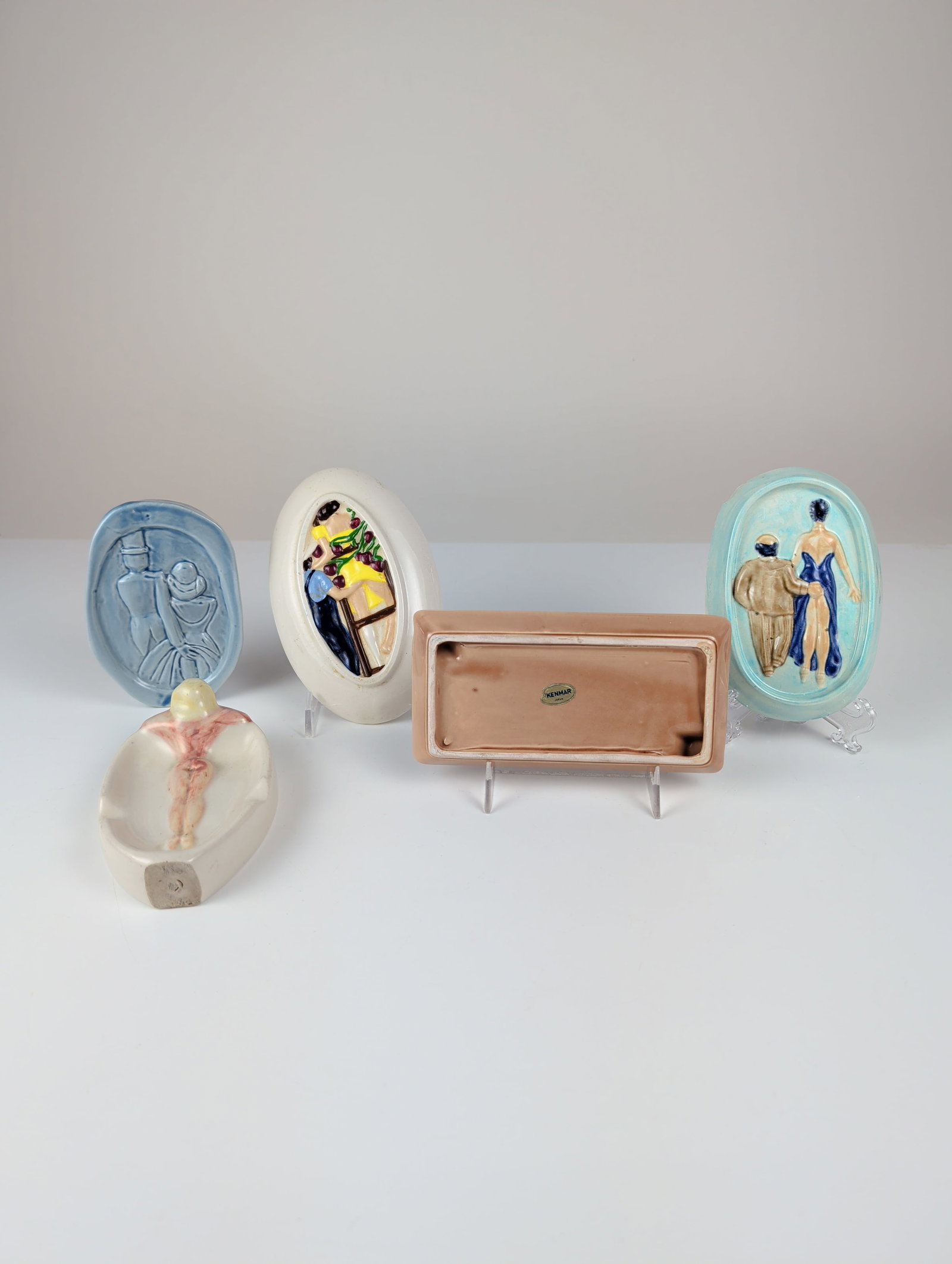5pc Erotic Risque Ceramic Ashtrays - 2