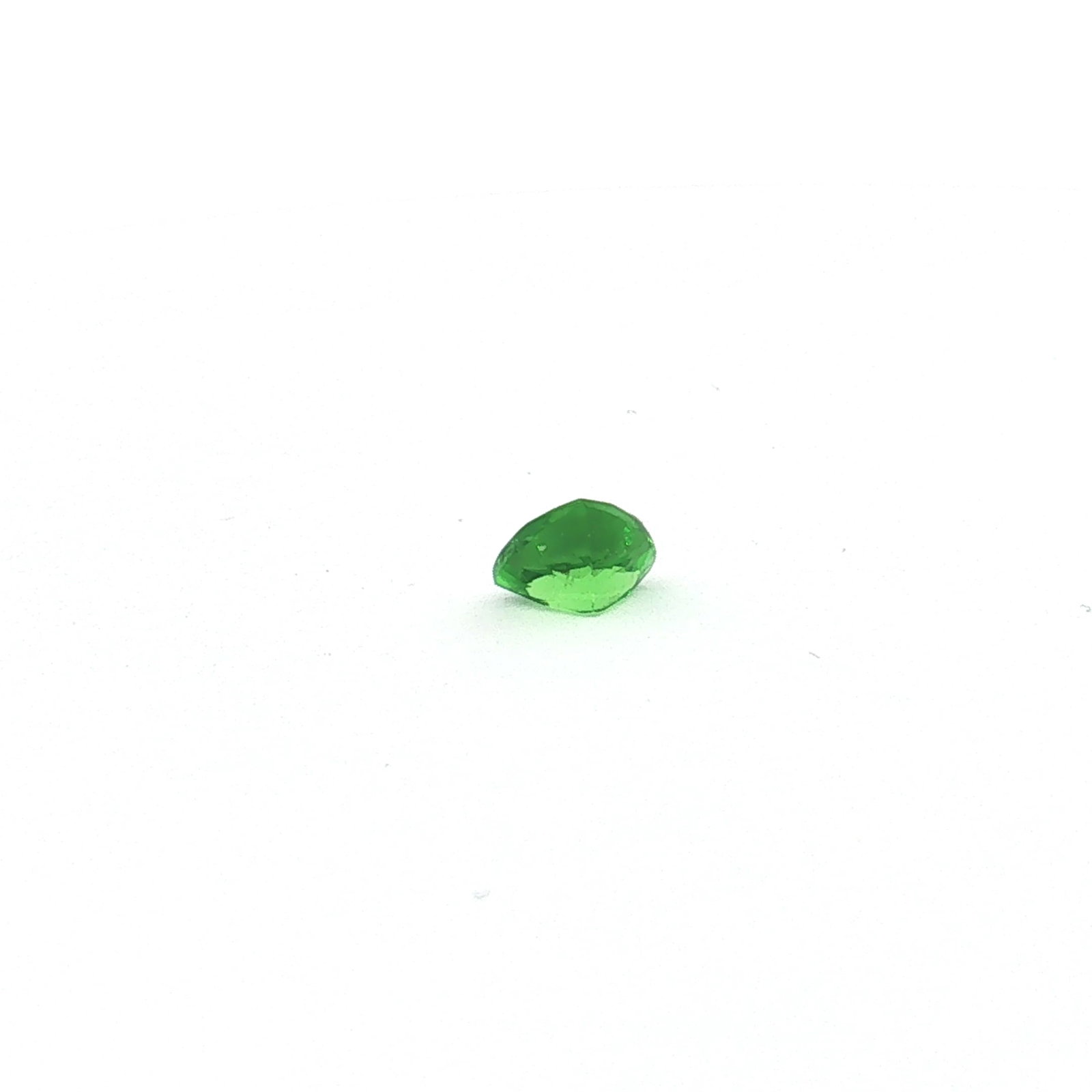0.65ct Tsavorite Garnet Gemstone - 4