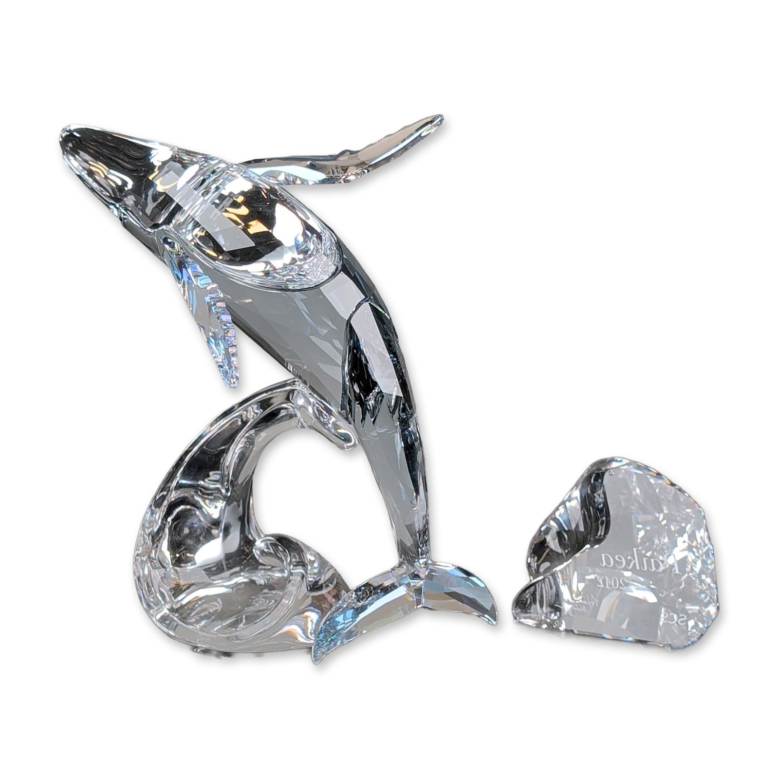 Swarovski SCS 2012 Annual Edition Figurine, Paikea Humpback Whale with Title Plaque (1 of 5)