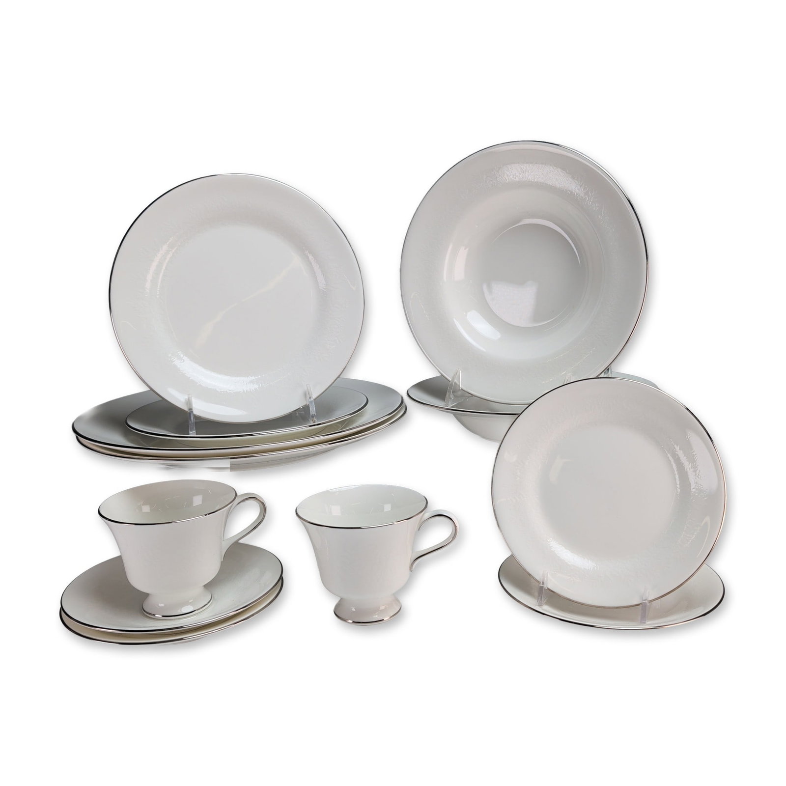 12pc Wedgwood Silver Ermine Bone China Dinner Service for Two: Wedgwood twelve pieces dinner service in fine bone china, featuring the Silver Ermine pattern with textured hammered-effect rims and polished platinum-toned outer bands. The group includes two coffee 