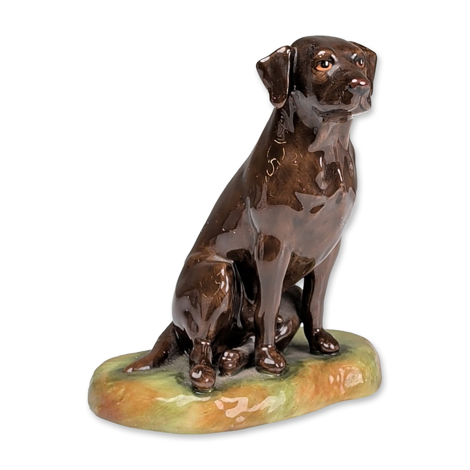 Royale Stratford Dog Figurine, Chocolate Labrador Retriever (1 of 4)