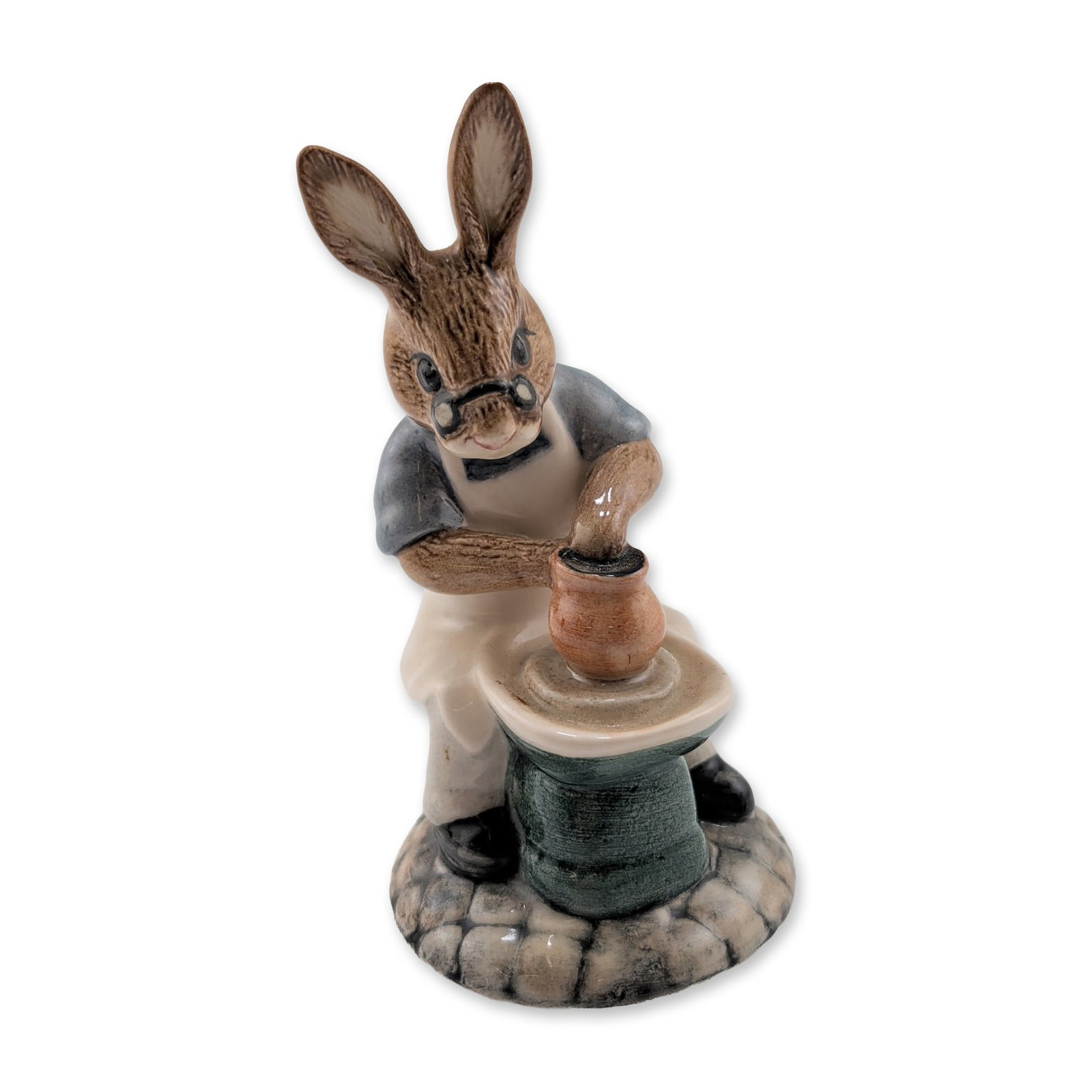Royal Doulton Master Potter Bunnykins Porcelain Figurine (1 of 4)