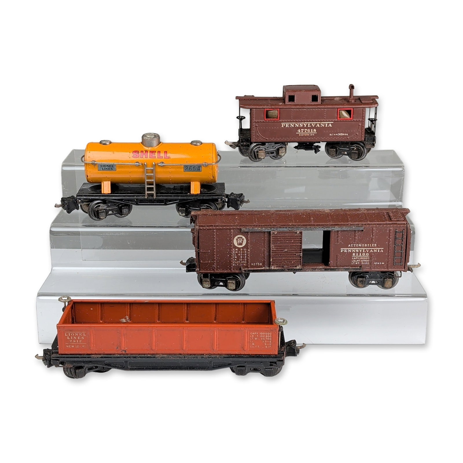 Group of Four Lionel Electric Trains, Prewar O Gauge Freight Cars (1 of 4)