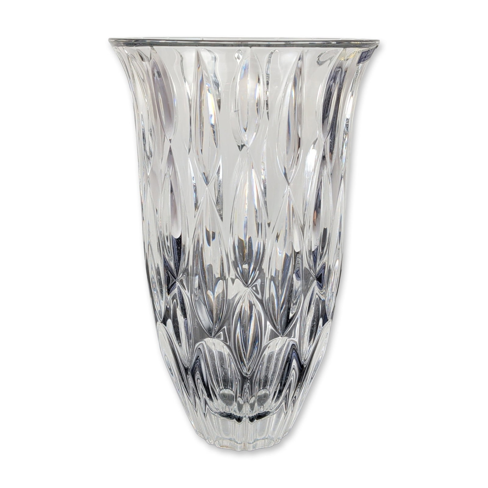 Marquis by Waterford Crystal Rainfall Vase: Marquis by Waterford crystal vase in the Rainfall pattern, featuring a flared rim and tapered body decorated with an interlocking geometric lattice of elliptical thumbprint cuts. The piece includes a 