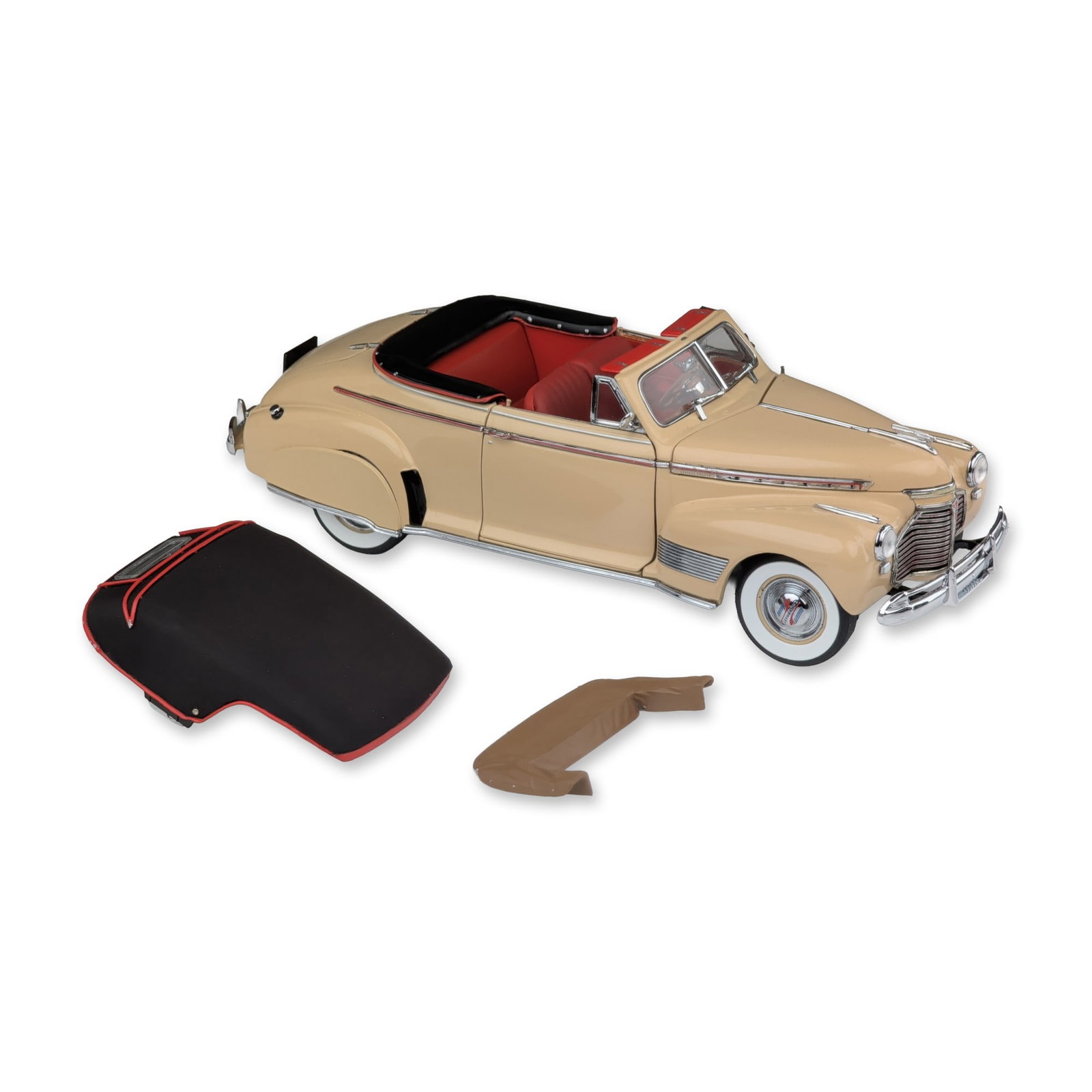 Danbury Mint 1941 Chevrolet Special Deluxe Convertible Replica (1 of 6)