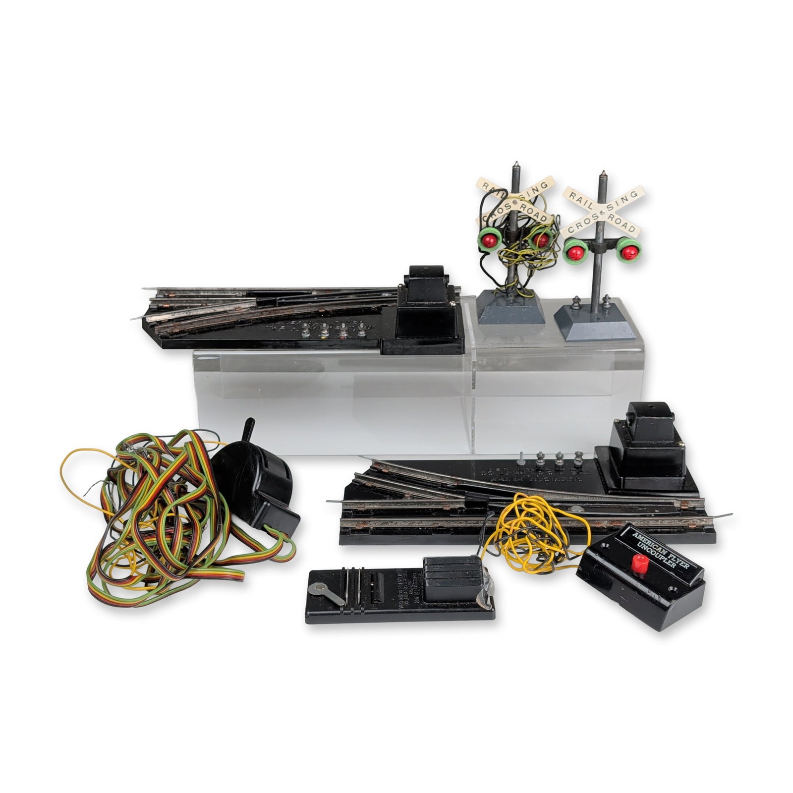7pc Gilbert American Flyer S Scale Remote Control Track Accessories (1 of 4)