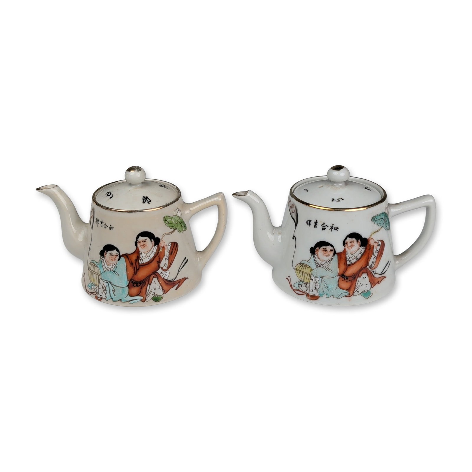Pair of Chinese Republic Period Porcelain Teapots (1 of 5)