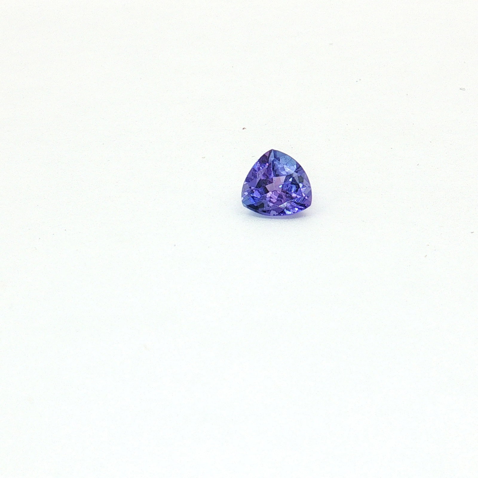 0.69ct Tanzanite Gemstone - 3