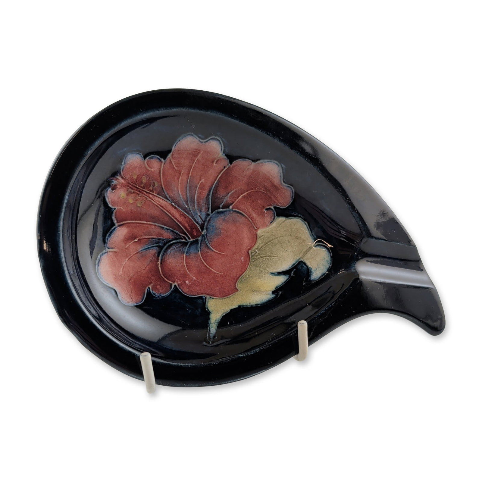 Moorcroft Hibiscus Teardrop Ashtray (1 of 2)