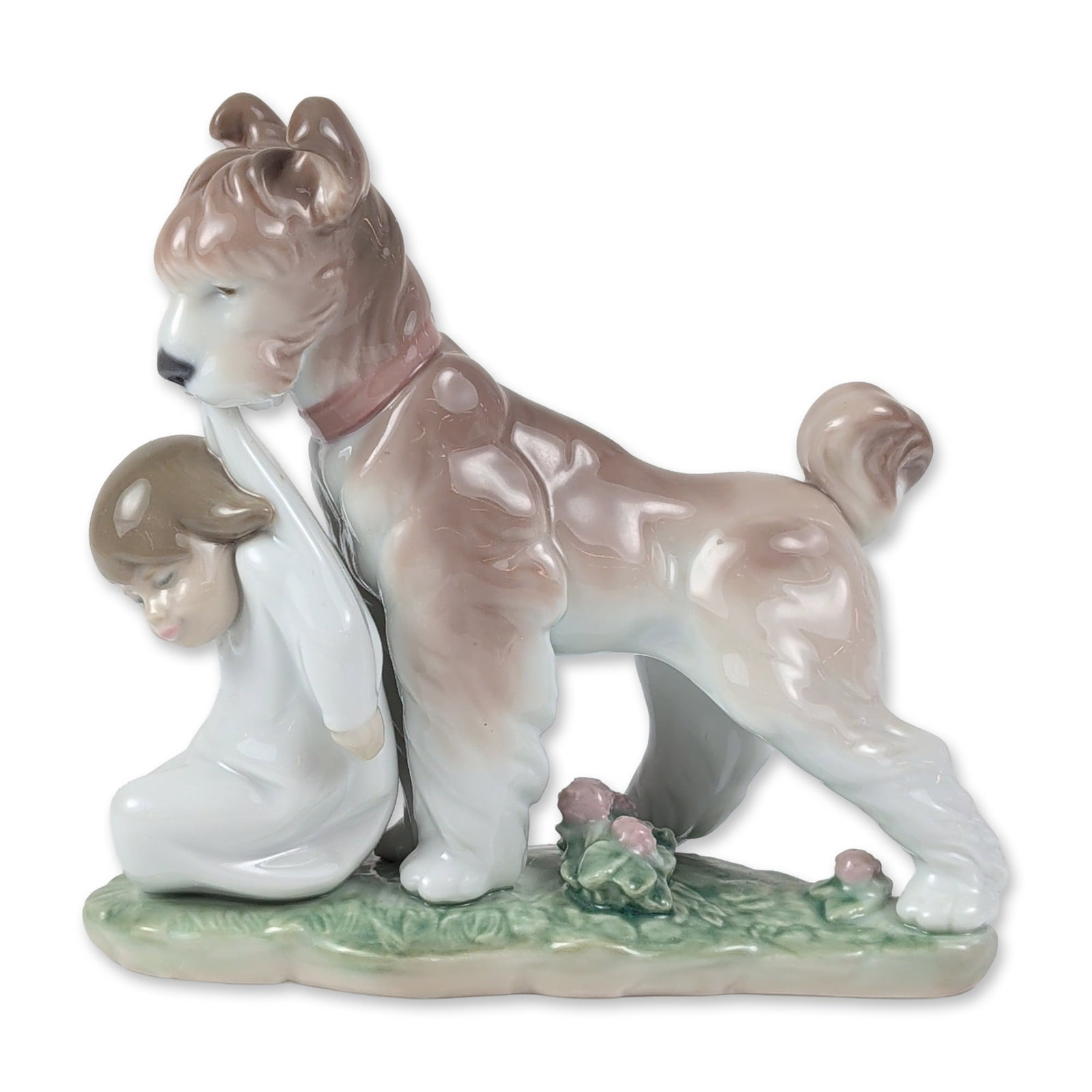 Lladro Porcelain Figurine, Safe and Sound 1006556 (1 of 5)