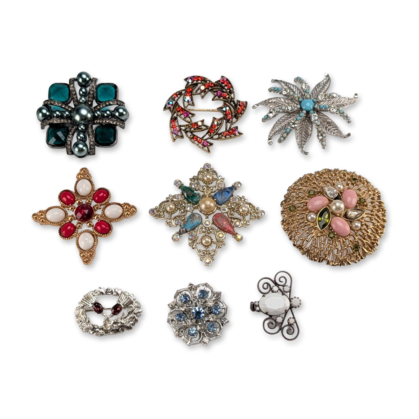 9pc Assorted Costume Jewelry Brooches (1 of 4)