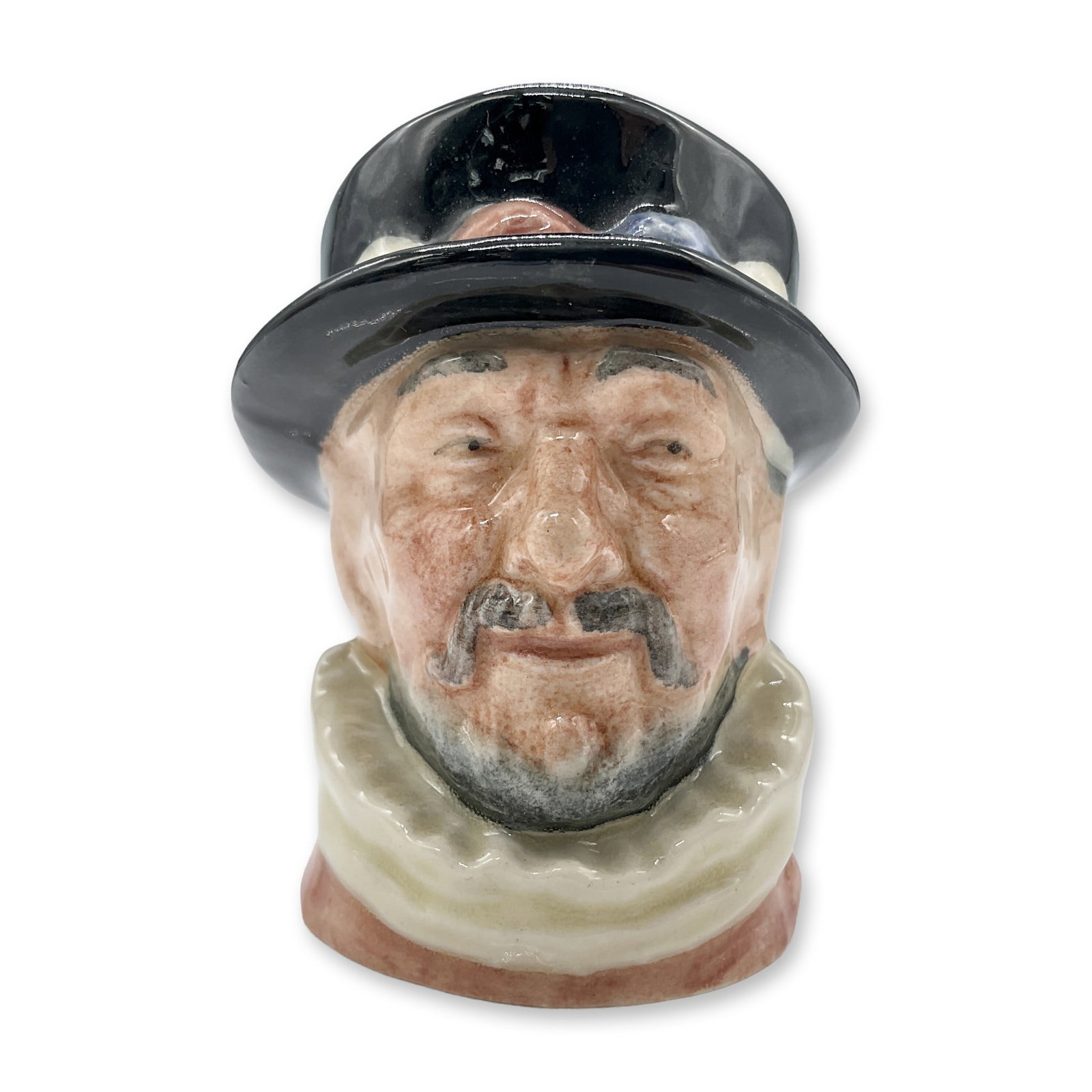 Beefeater ER Pink D6251 - Mini - Royal Doulton Character Jug (1 of 3)